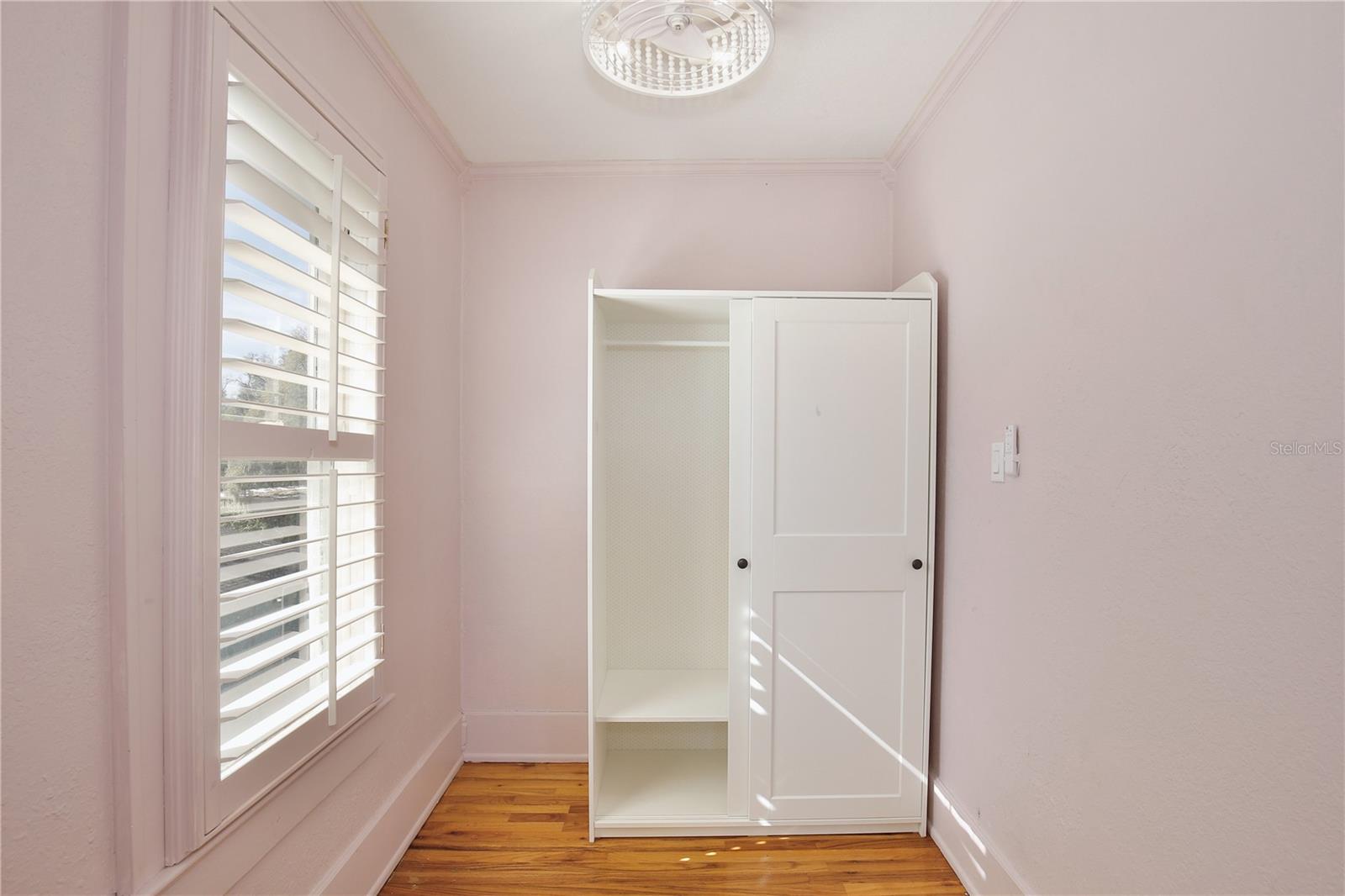 PINE HGTS - Residential