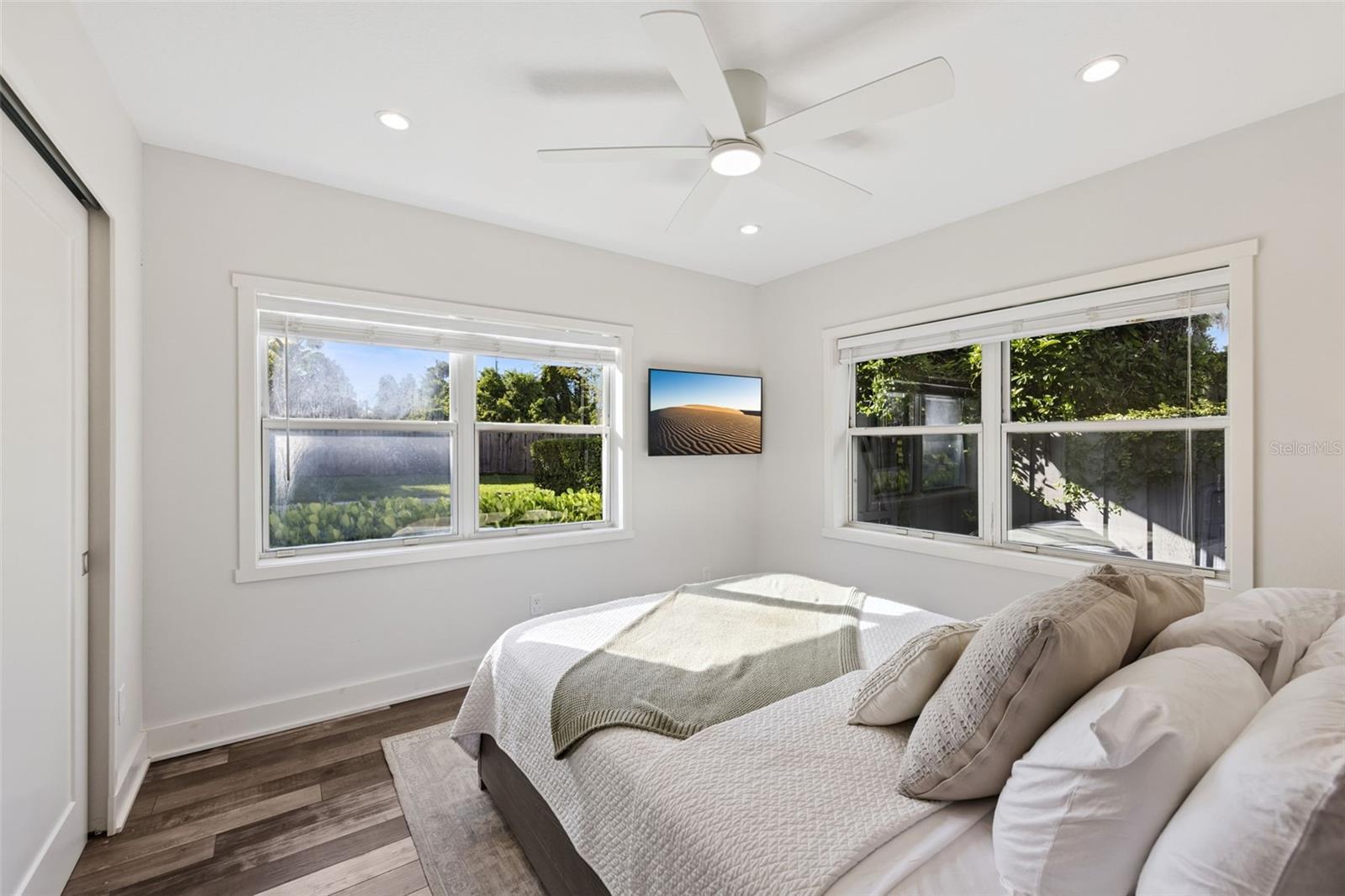 KILLARNEY CIRCLE - Residential