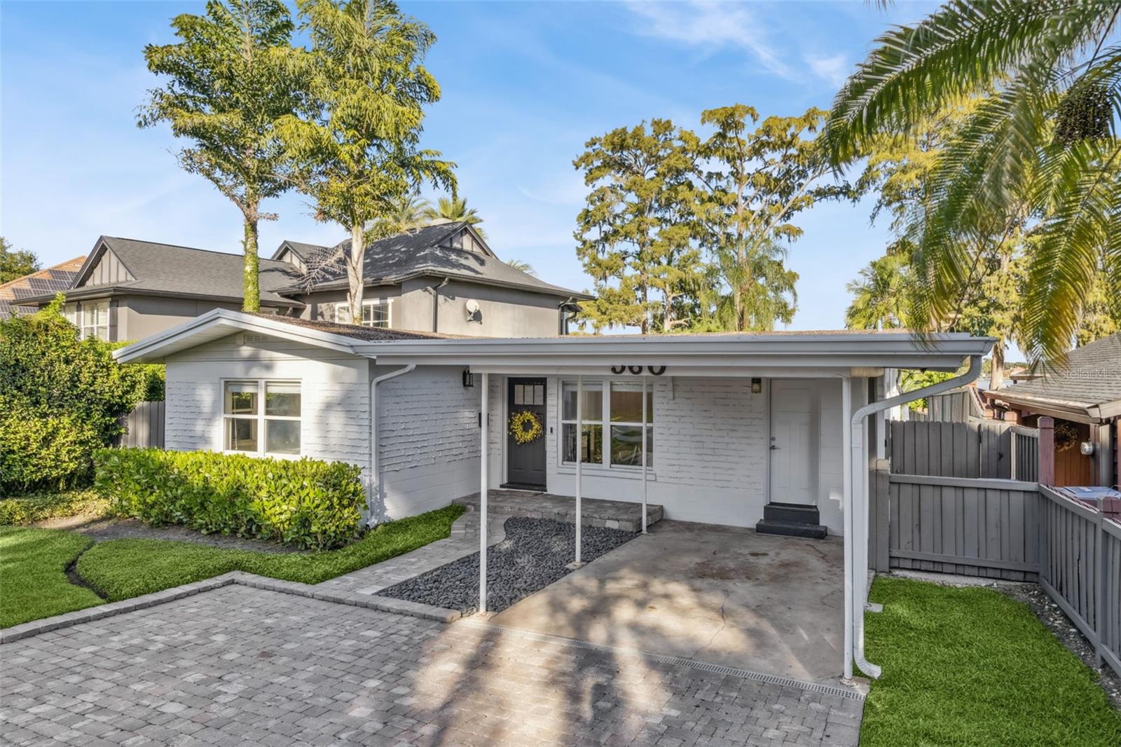 KILLARNEY CIRCLE - Residential