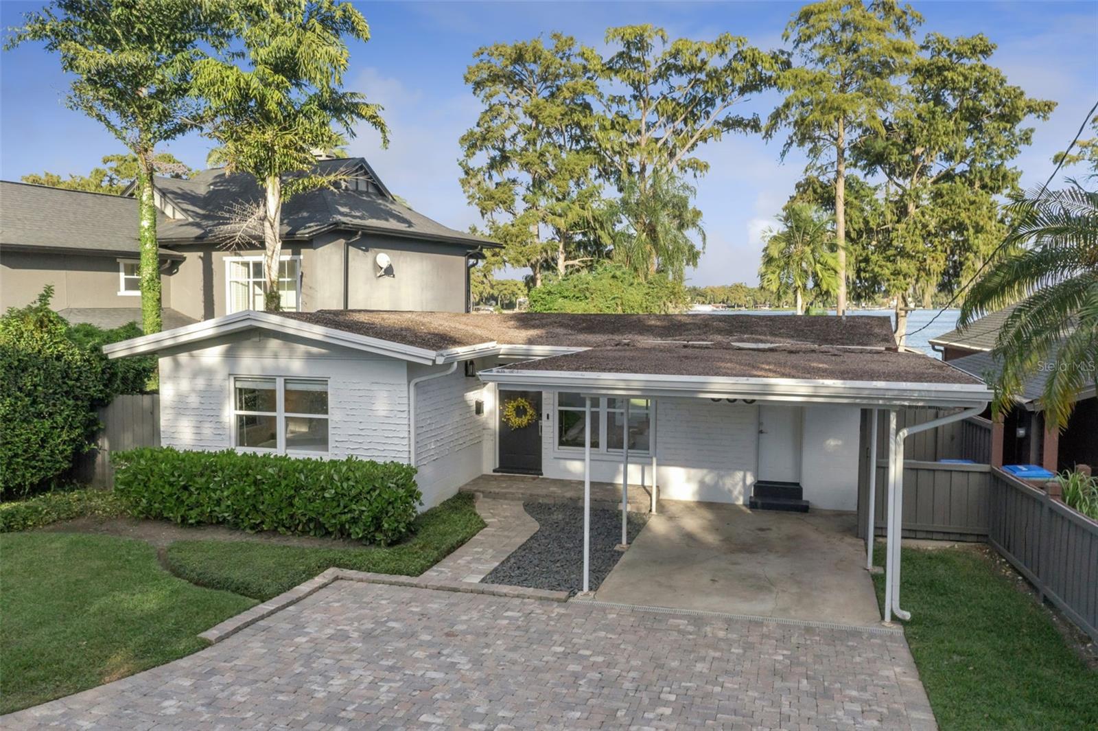 KILLARNEY CIRCLE - Residential