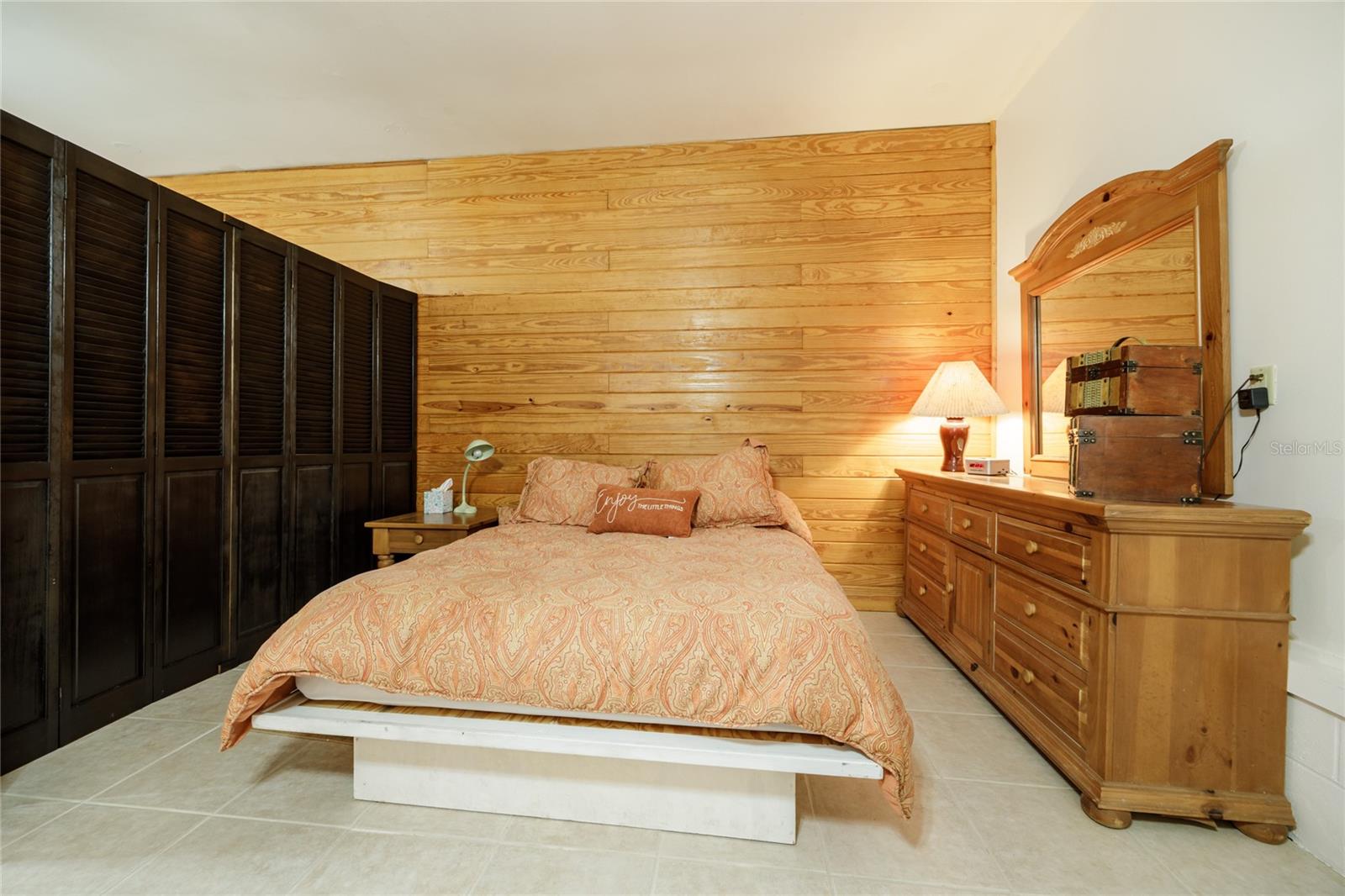 STAR LAKE FOREST - Residential