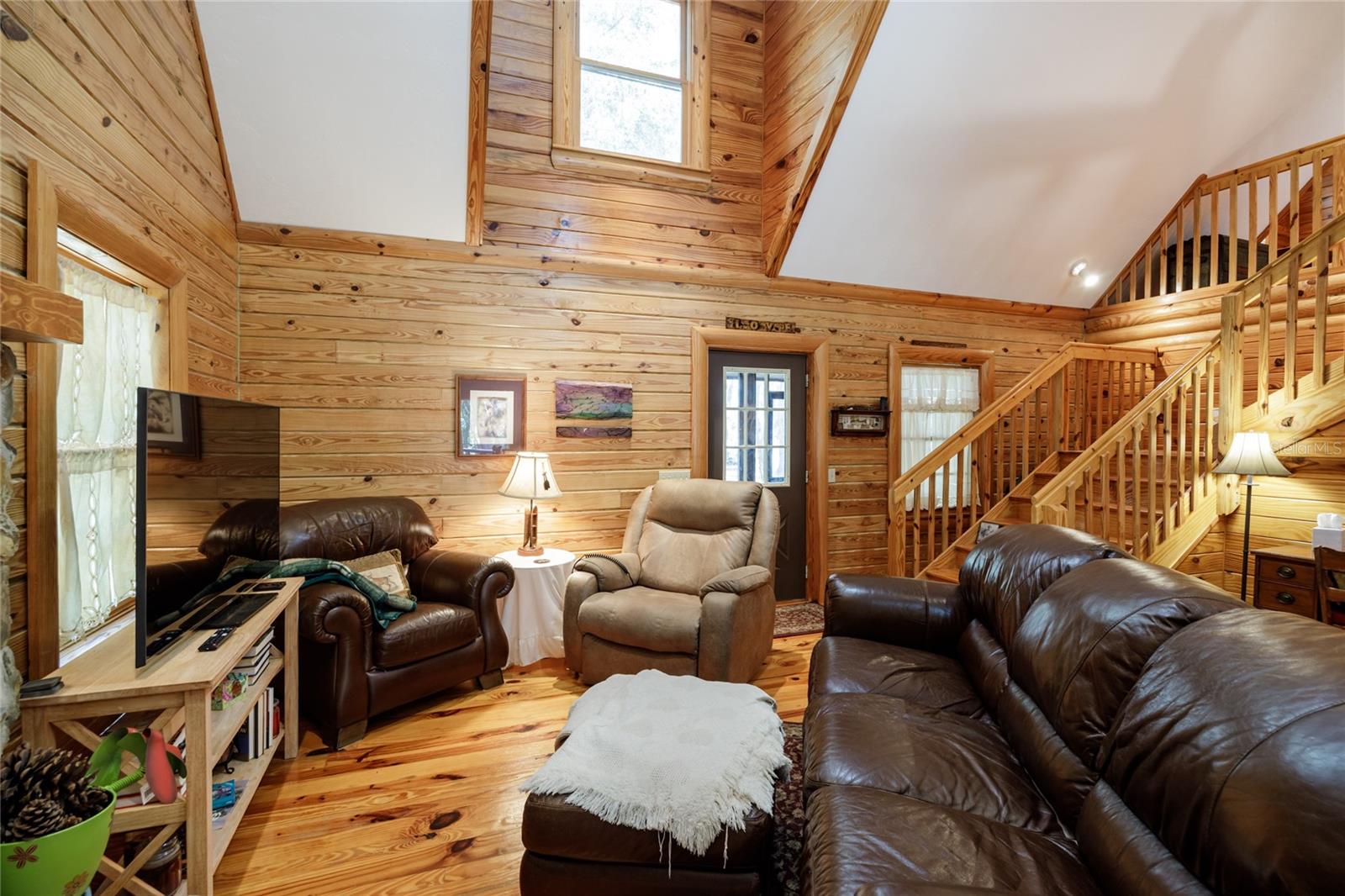 STAR LAKE FOREST - Residential