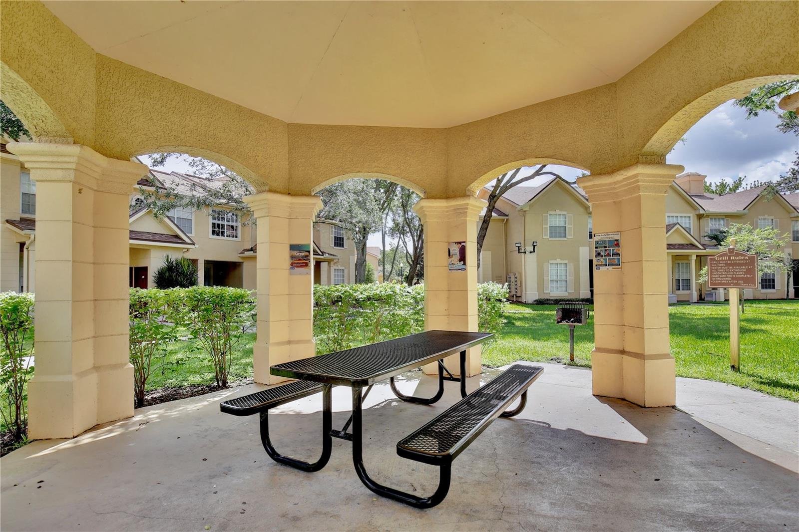 CRESCENT PLACE AT LAKE LOTUS CONDO - Residential Lease