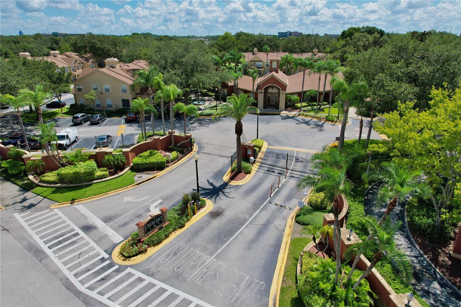 CRESCENT PLACE AT LAKE LOTUS CONDO - Residential Lease