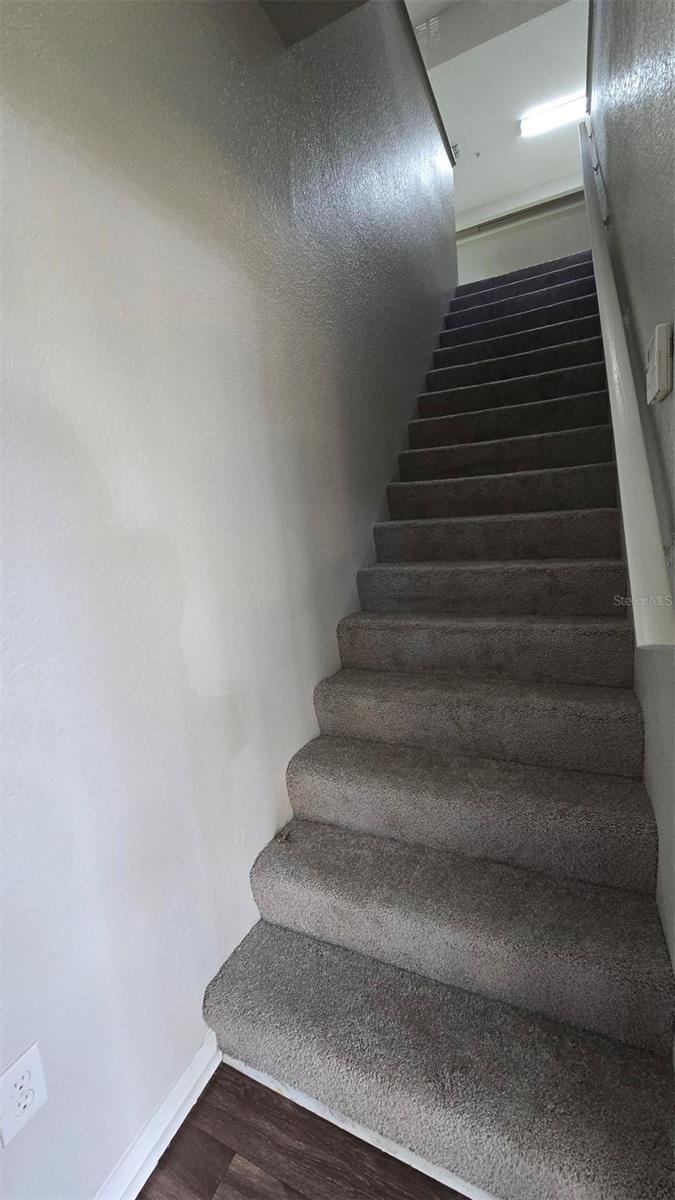 CRESCENT PLACE AT LAKE LOTUS CONDO - Residential Lease