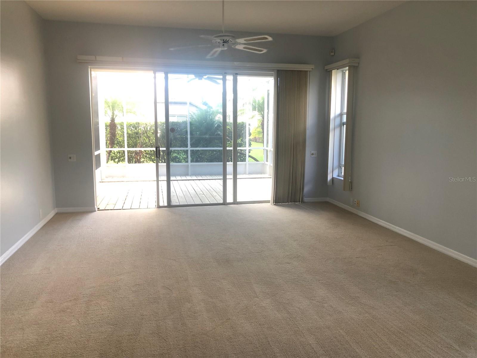 6759 HICKORY HAMMOCK CIRCLE