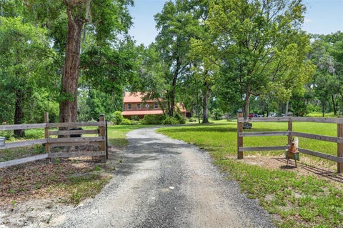 Tiny photo for 20621 Shady Oak Lane, Eustis, FL 32736 (MLS # G5112714)