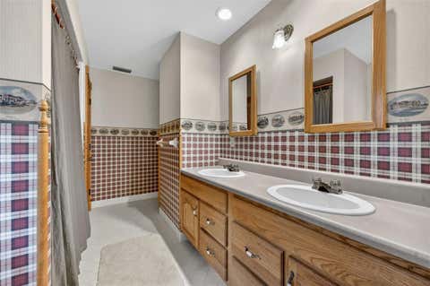 Tiny photo for 20621 Shady Oak Lane, Eustis, FL 32736 (MLS # G5112714)