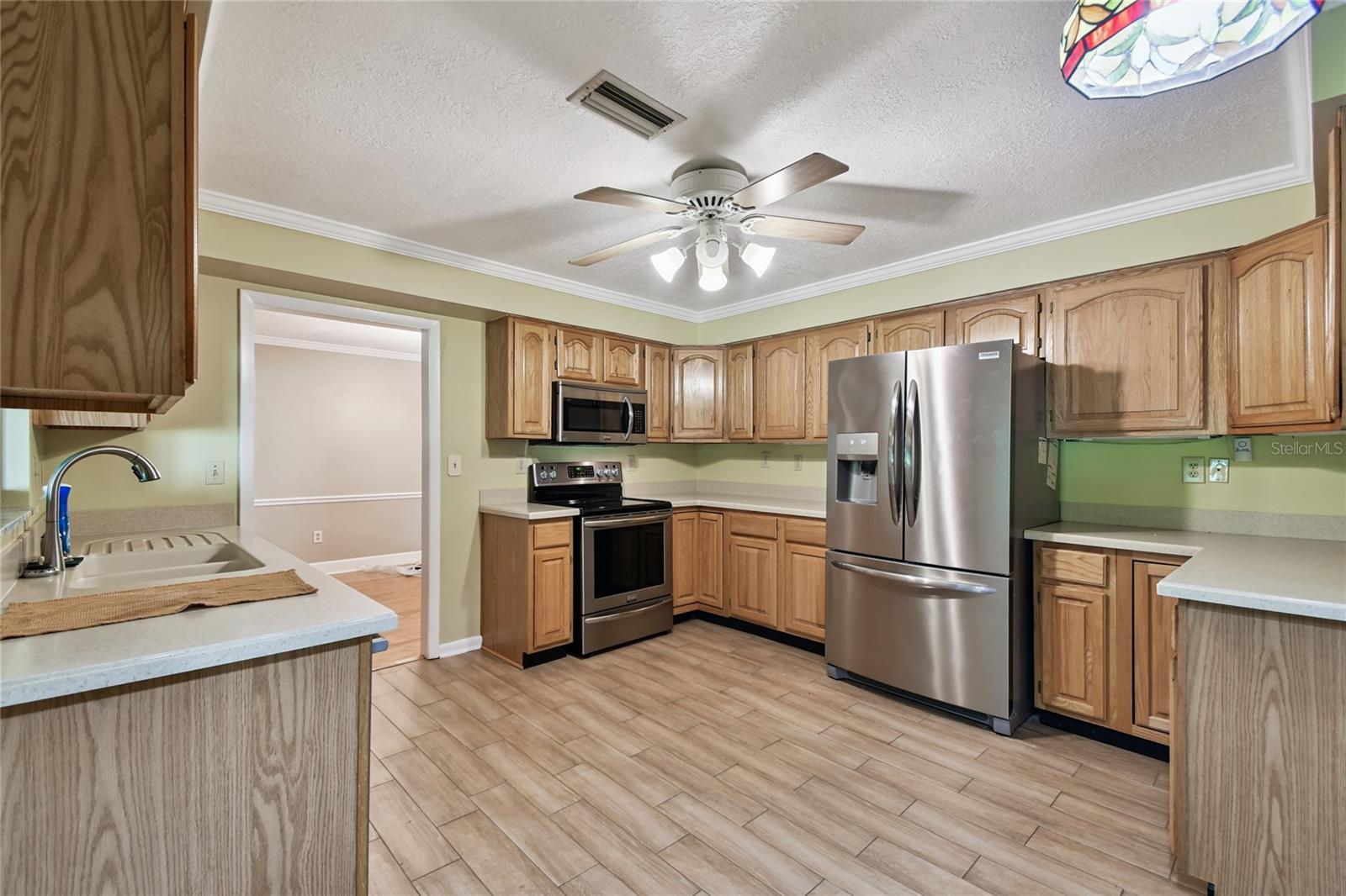 CLARK N 01/2 LT 04 02 18 30 - Residential