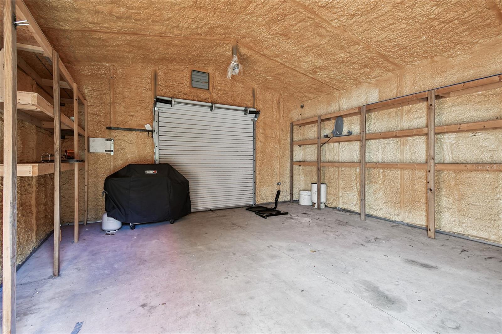 CLARK N 01/2 LT 04 02 18 30 - Residential