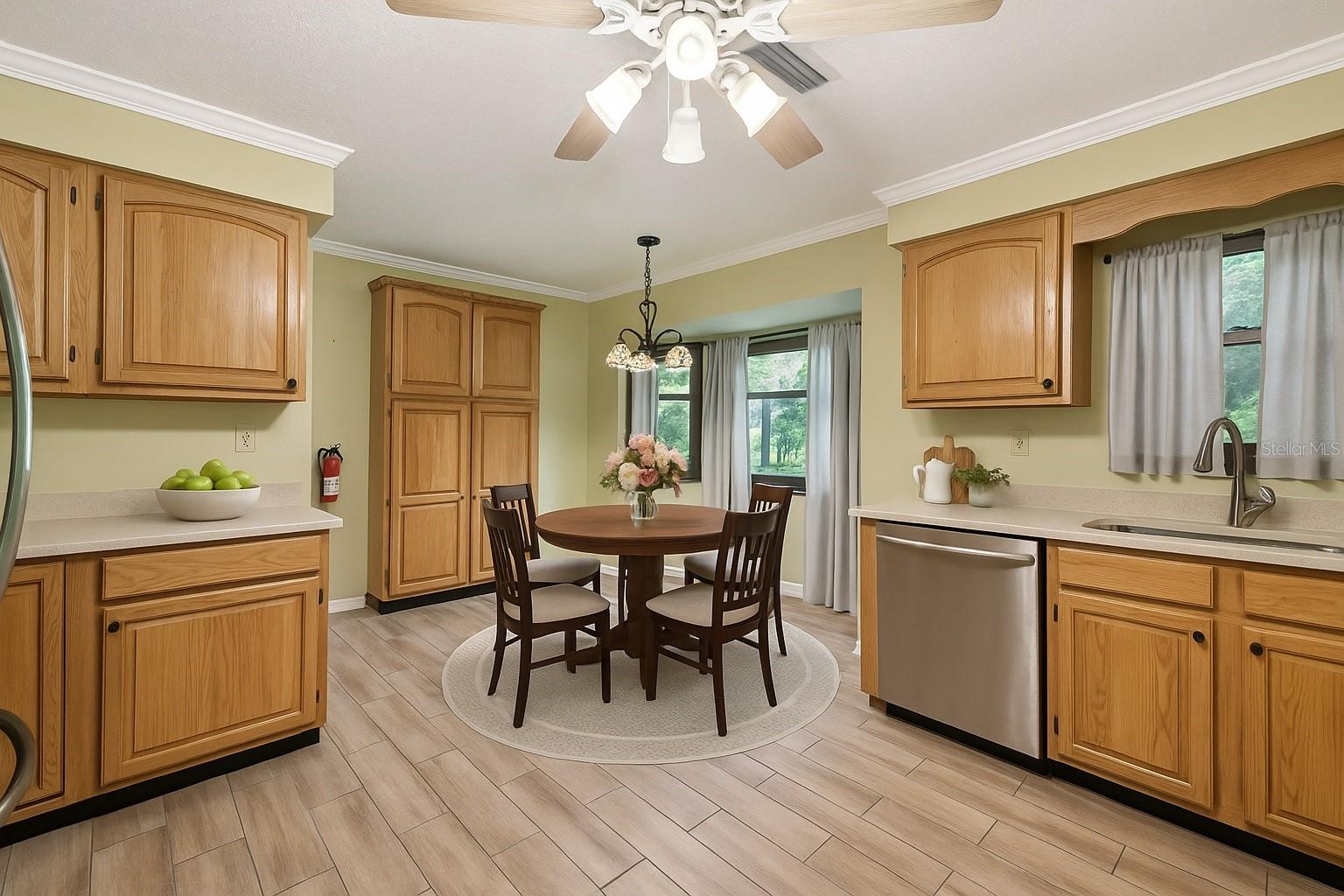 CLARK N 01/2 LT 04 02 18 30 - Residential