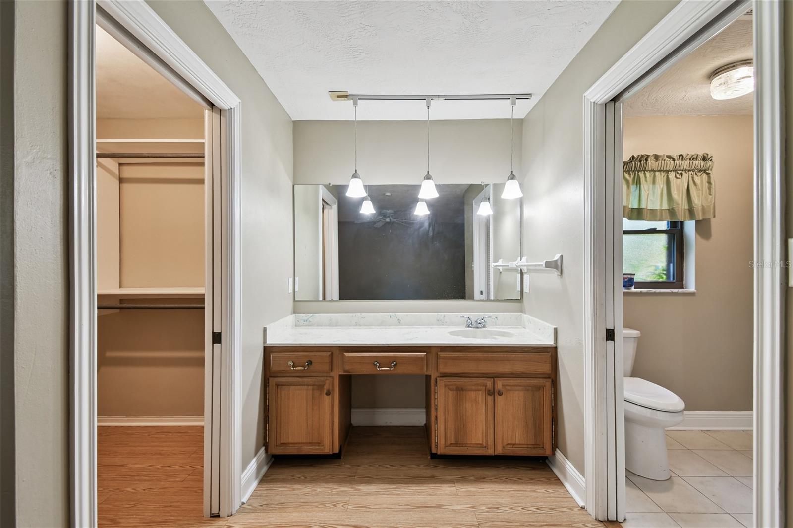 CLARK N 01/2 LT 04 02 18 30 - Residential