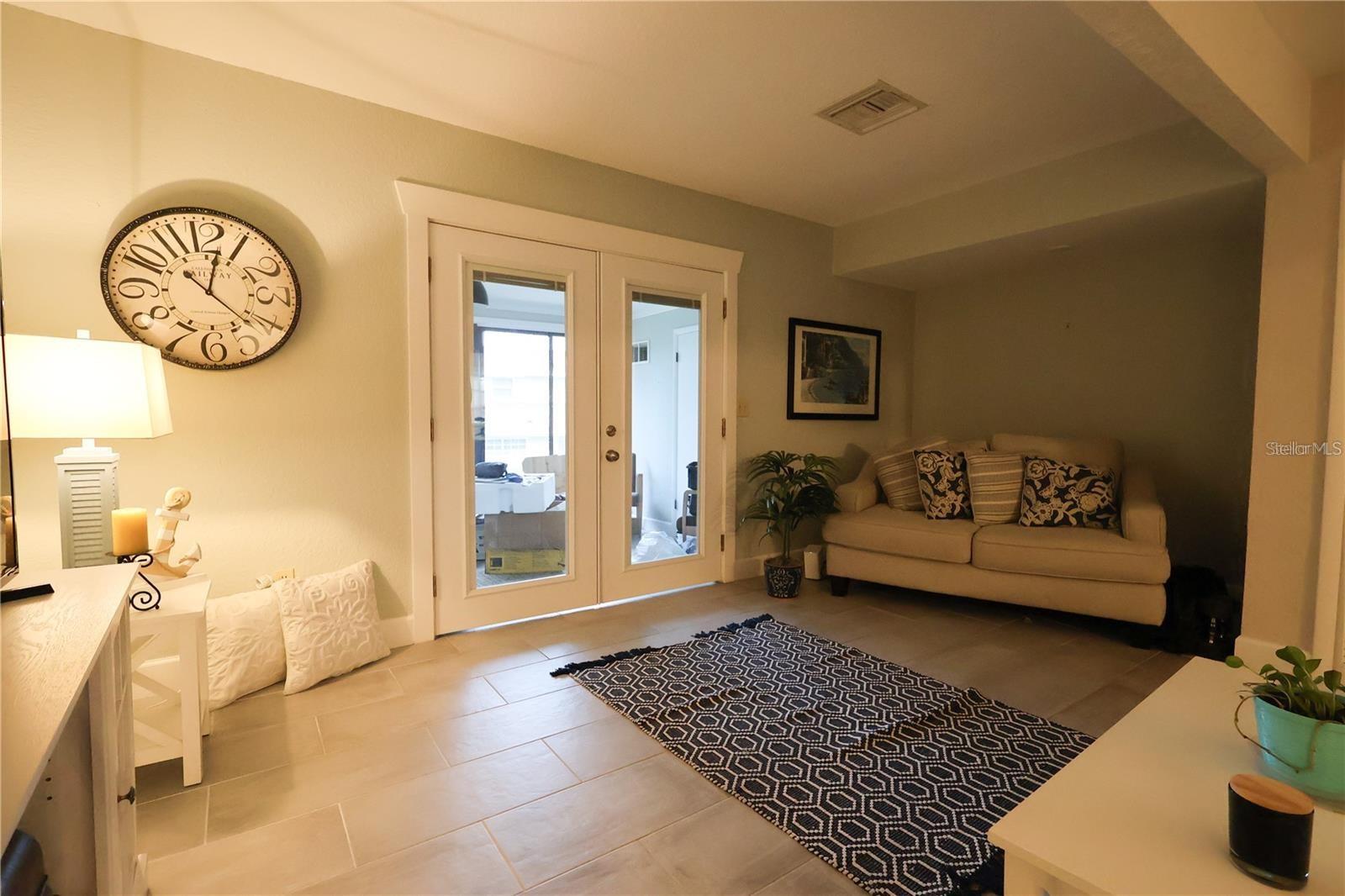 LOCH HARBOR VILLAGE - Residential