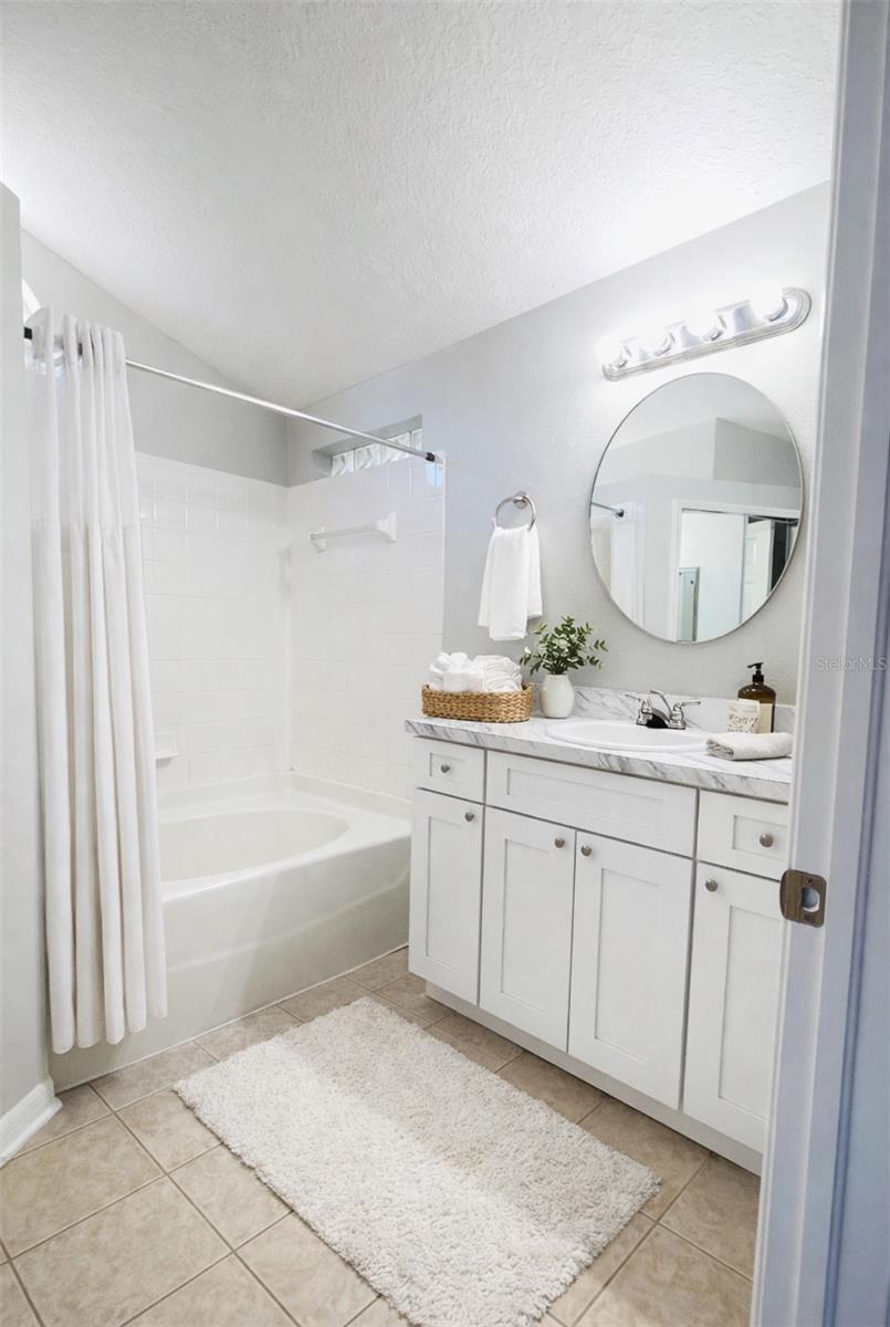 BLOOMINGDALE RIDGE PH 2 - Residential Lease