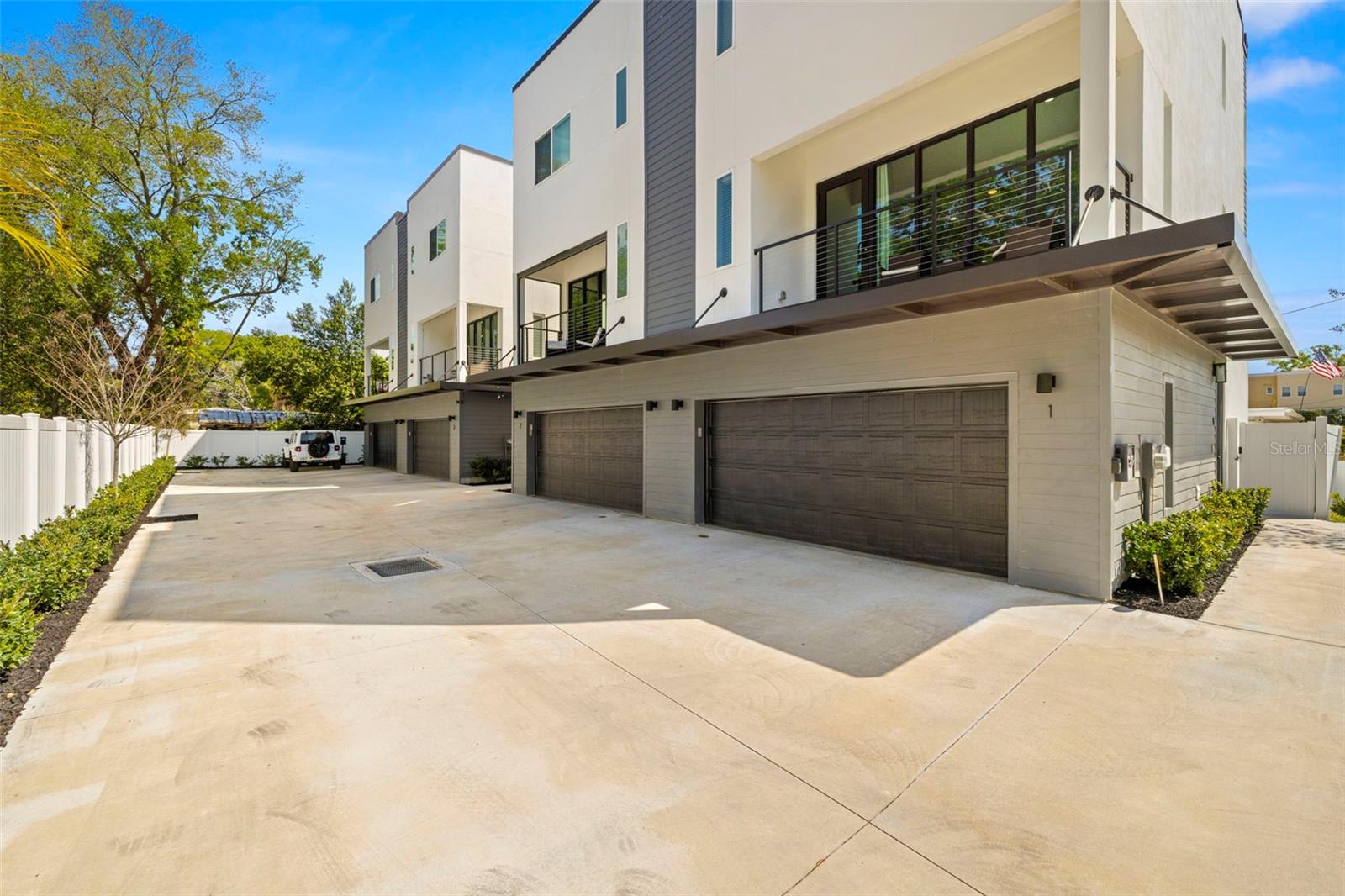 4311 W FIG STREET 1