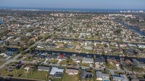 A home in PALM COAST