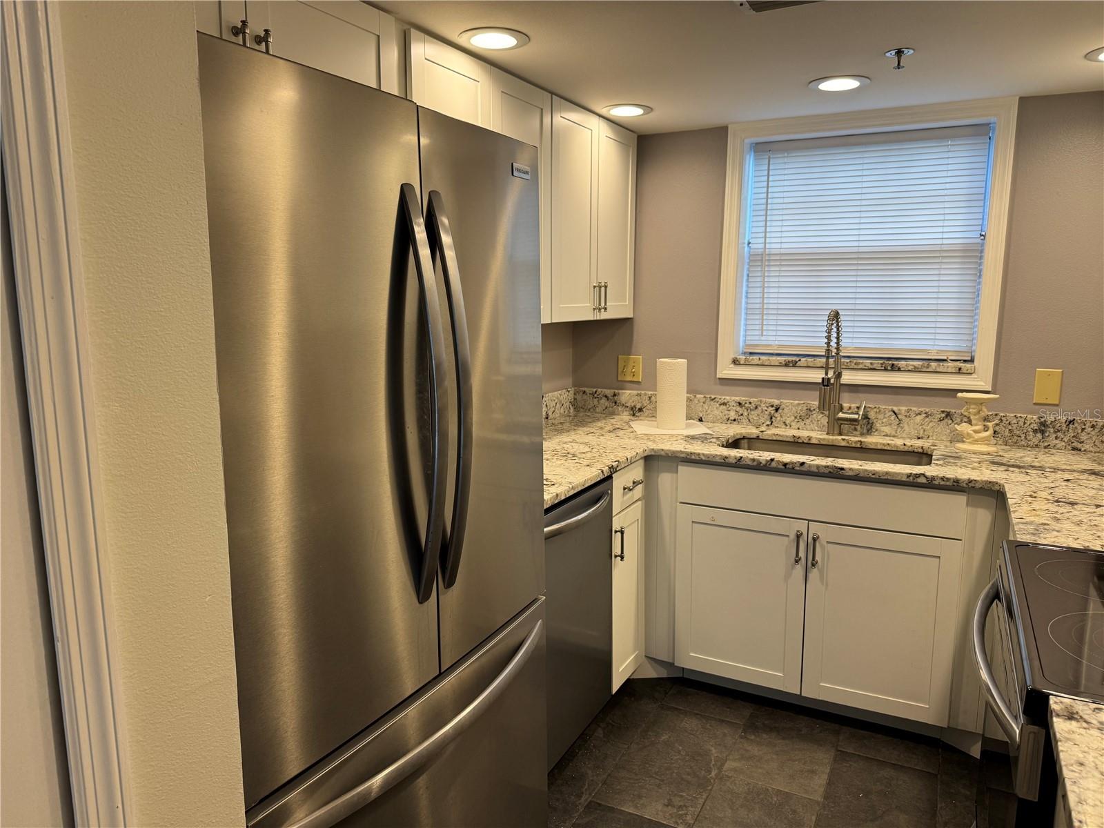 PARADISE LAKES PHASE III - Residential