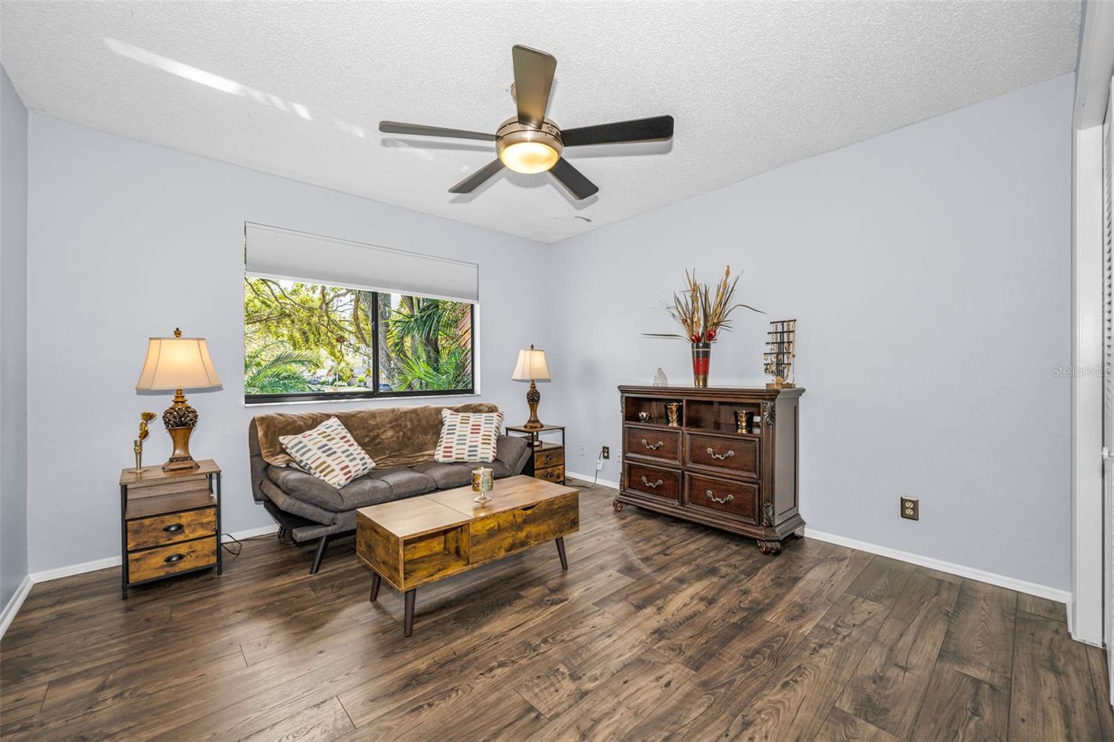 ROSETREE COURT - Residential