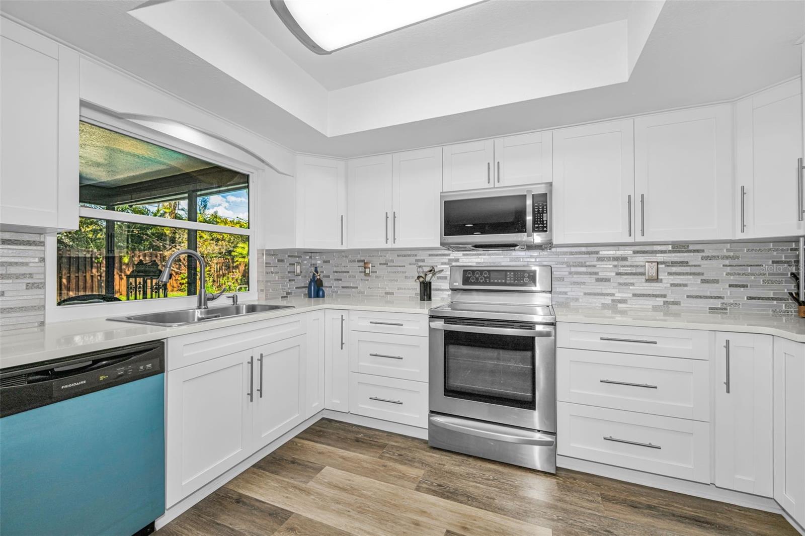 ROSETREE COURT - Residential