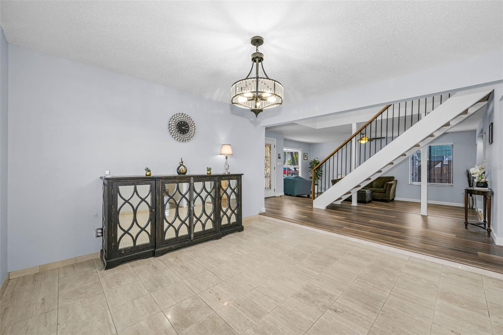 ROSETREE COURT - Residential