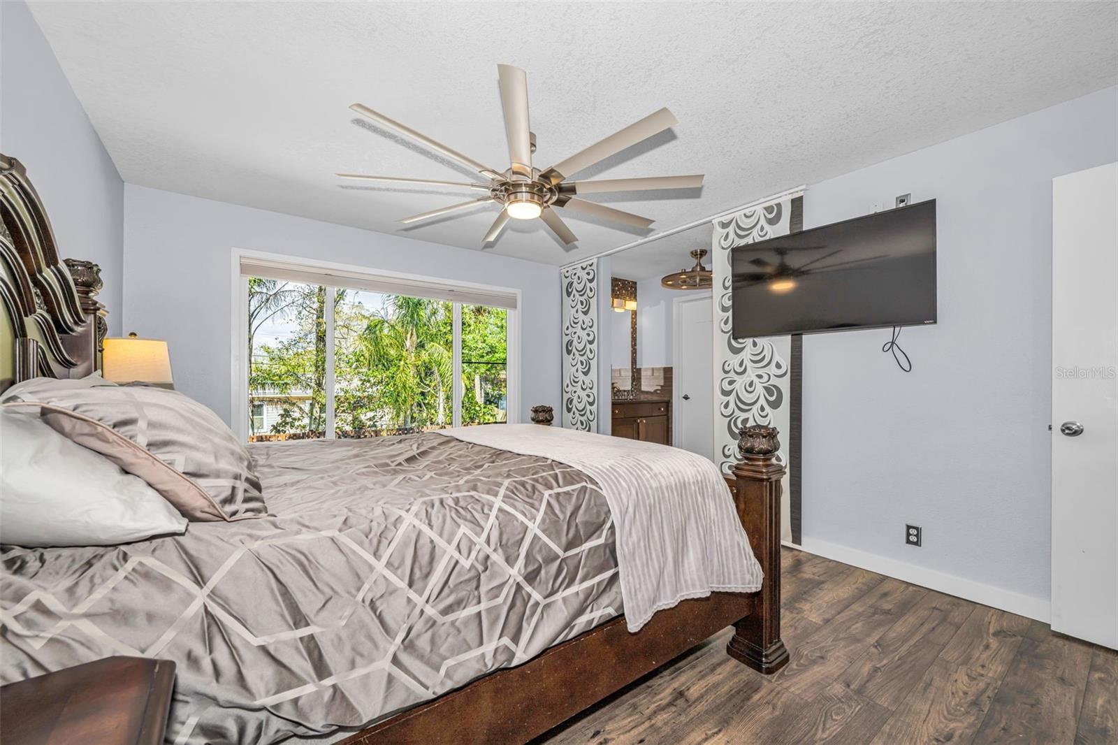 ROSETREE COURT - Residential