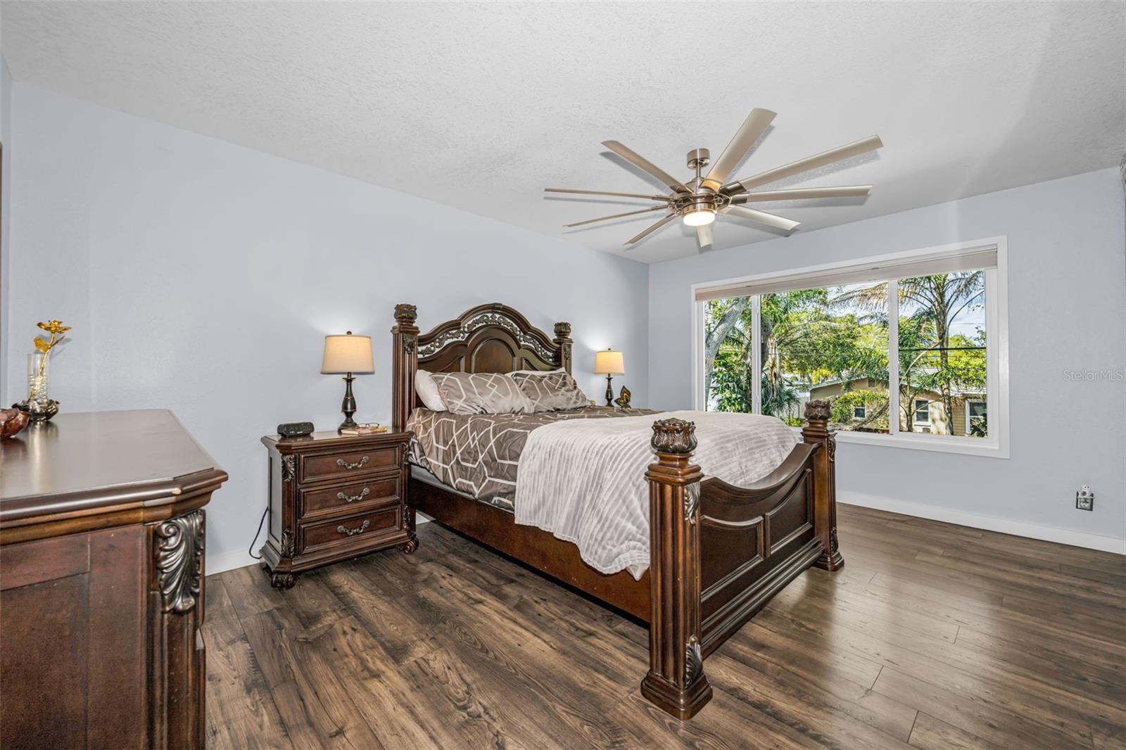 ROSETREE COURT - Residential