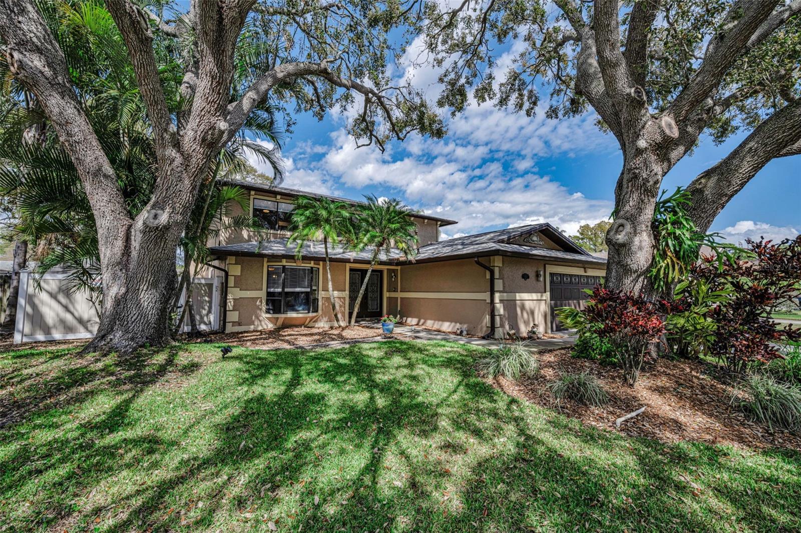 ROSETREE COURT - Residential