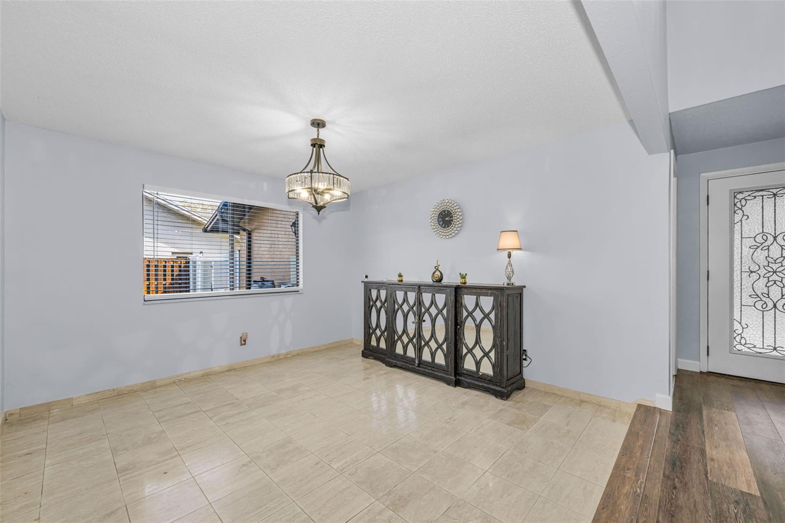 ROSETREE COURT - Residential