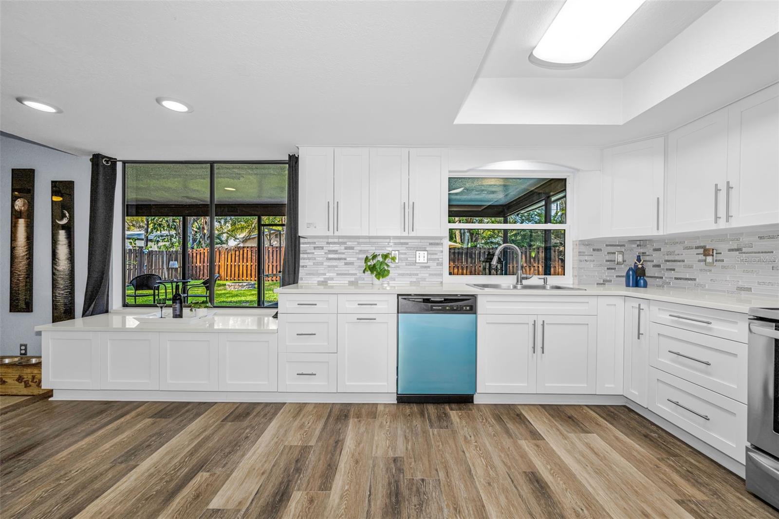 ROSETREE COURT - Residential