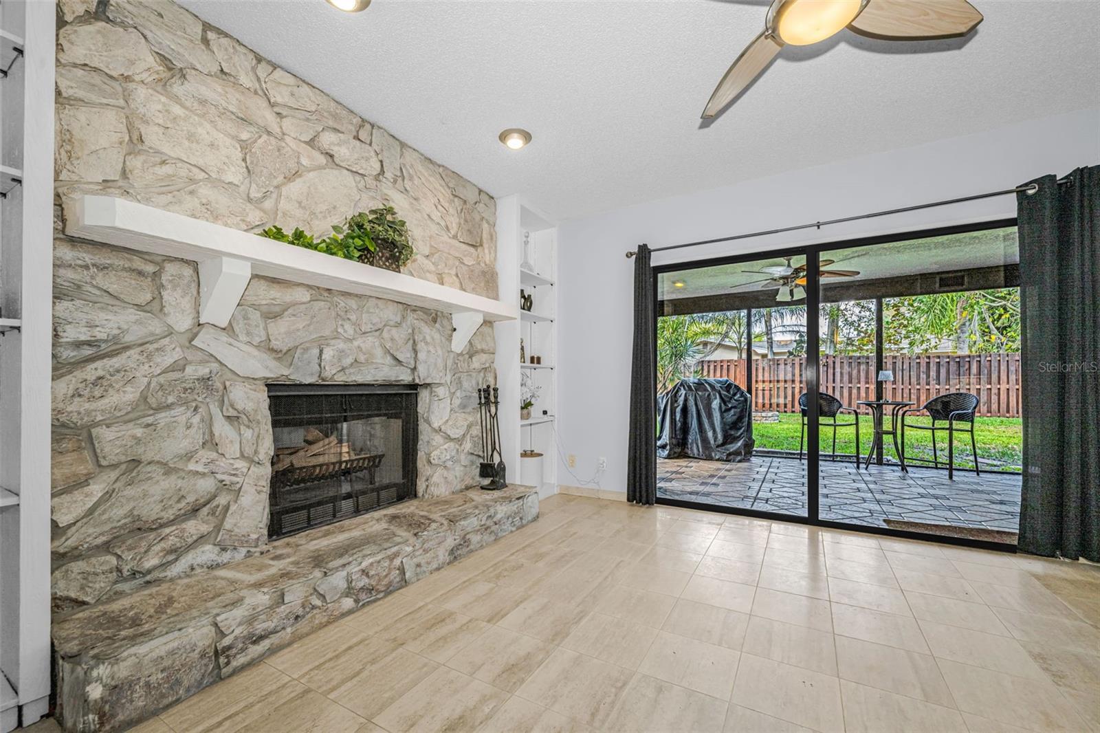 ROSETREE COURT - Residential