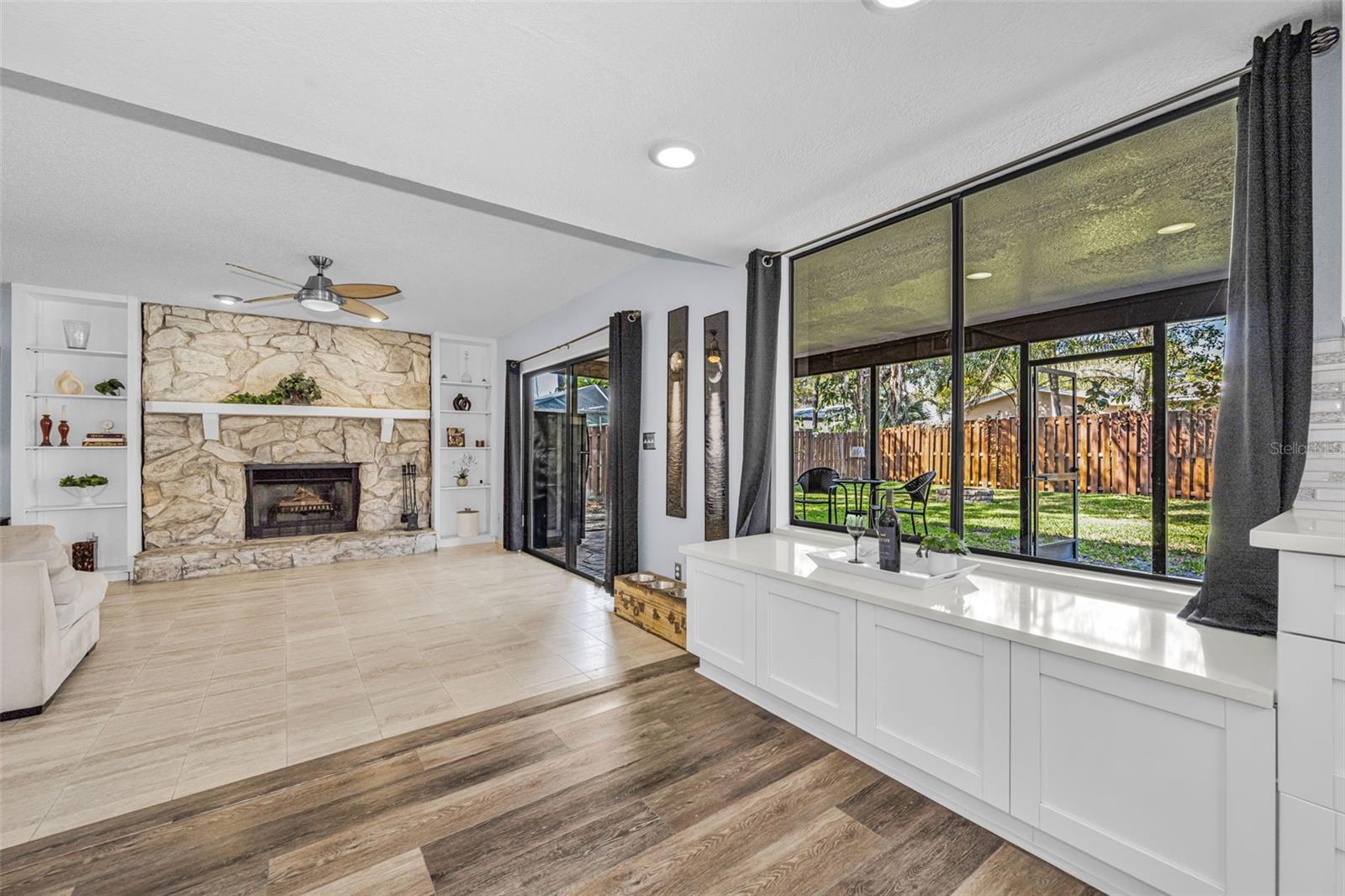 ROSETREE COURT - Residential