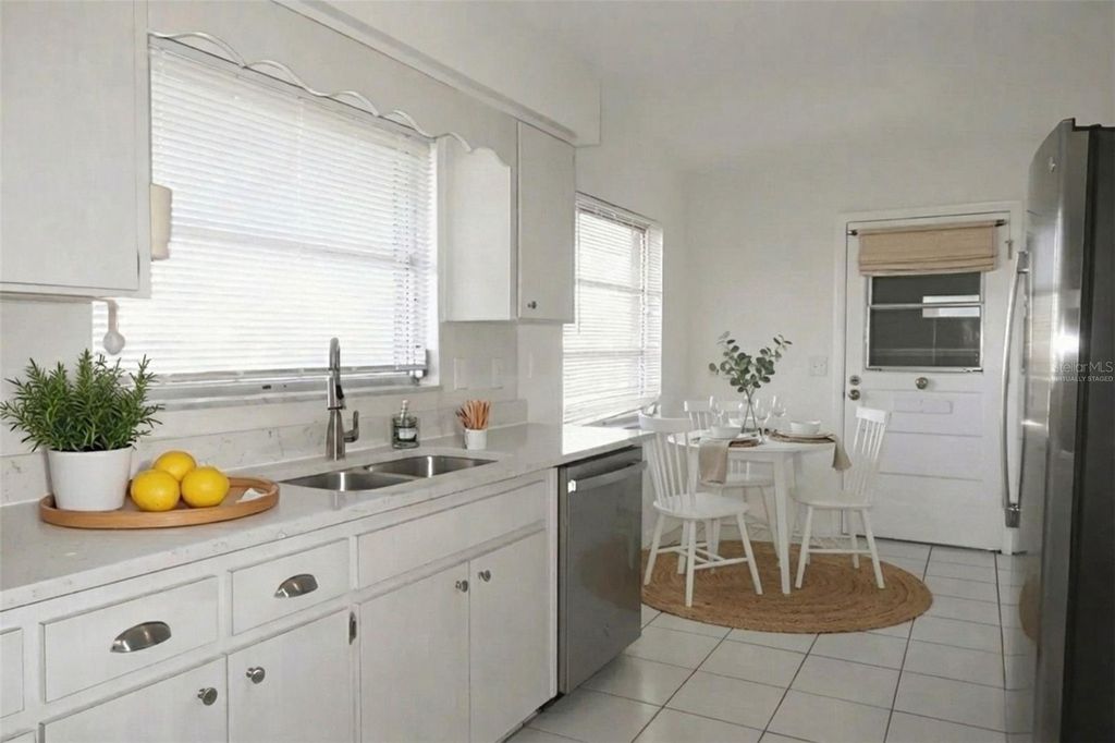 Photo of 604 Ojai Avenue, Sun City Center, FL 33573 (MLS # TB8426679)