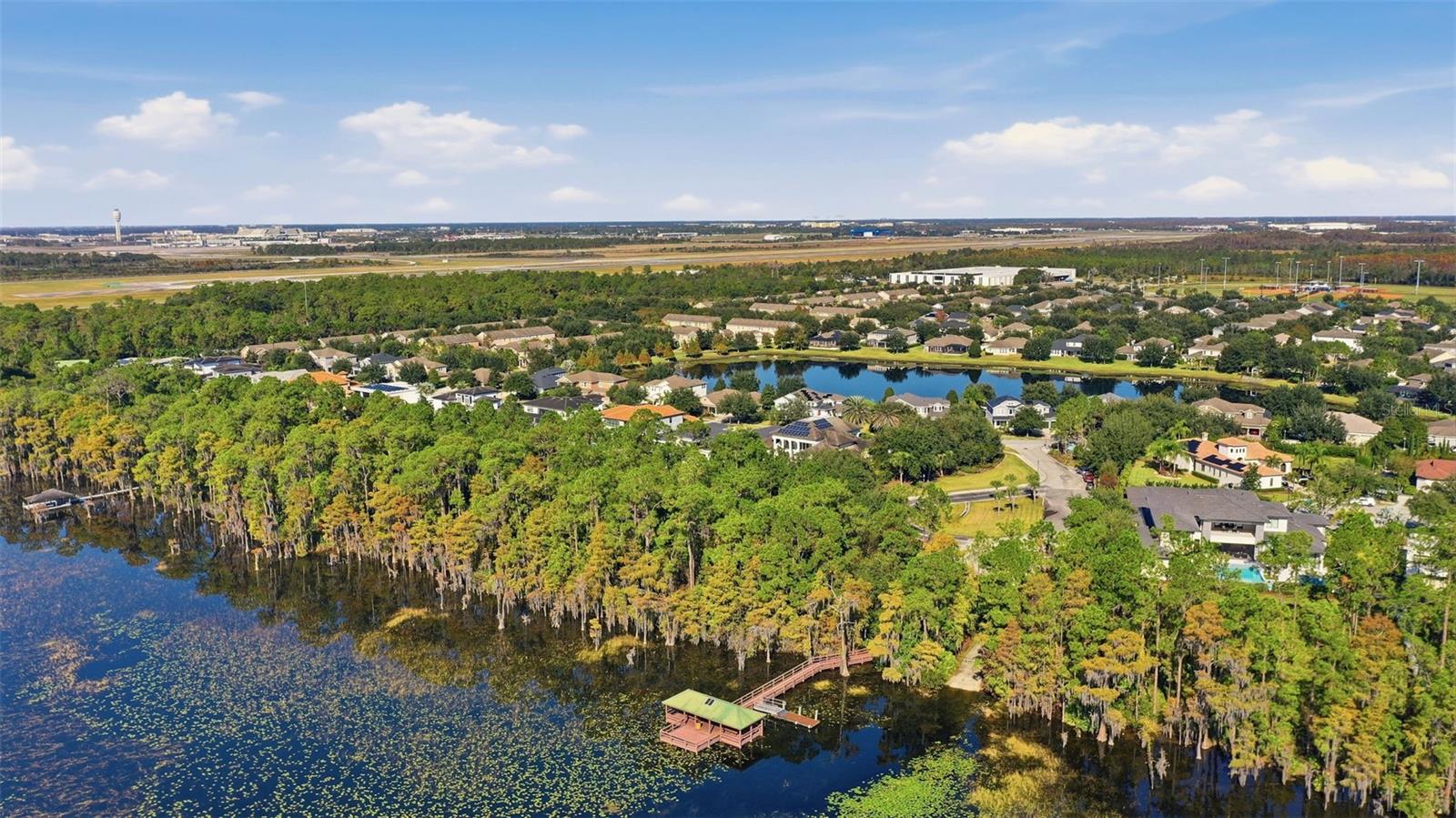 WATERS EDGE/LK NONA UN 01 - Residential