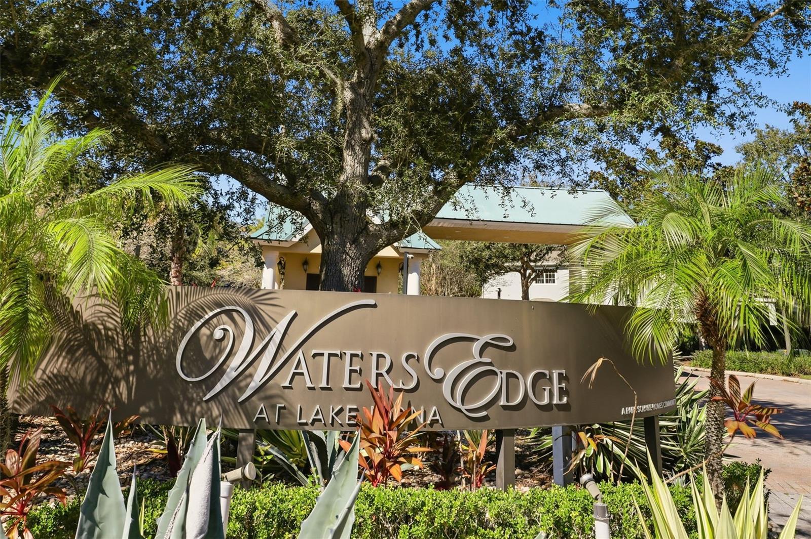 WATERS EDGE/LK NONA UN 01 - Residential