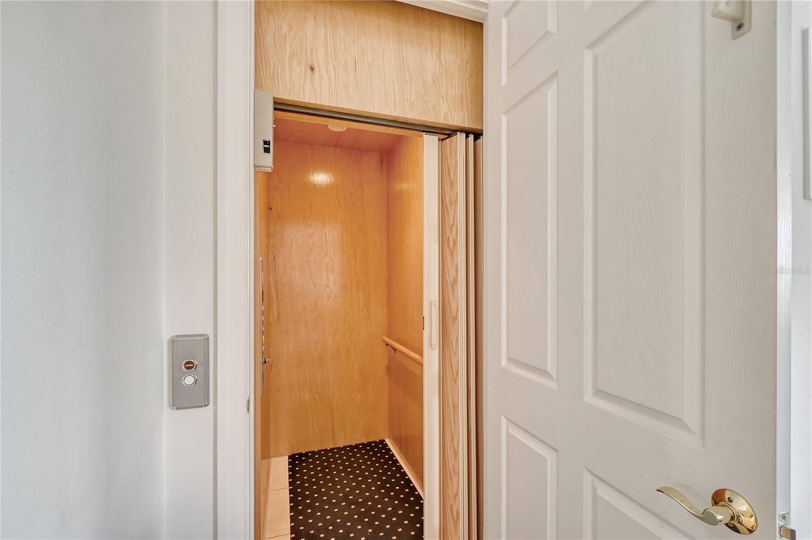 GRAND SIESTA 1 - Residential