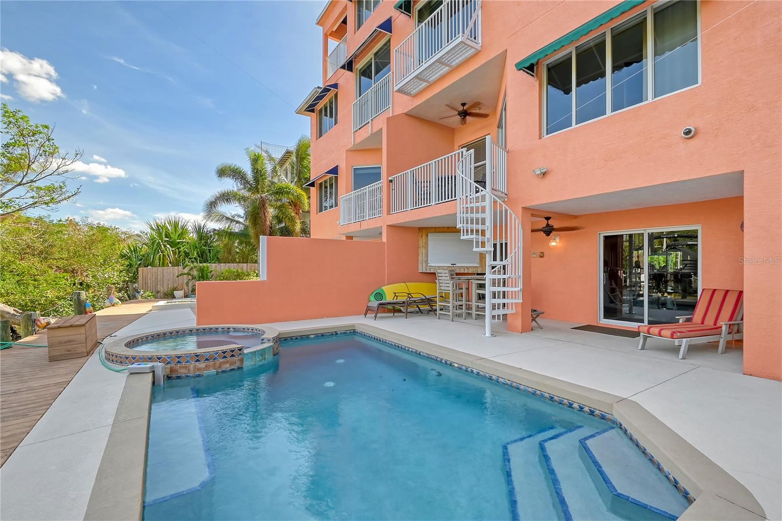 GRAND SIESTA 1 - Residential