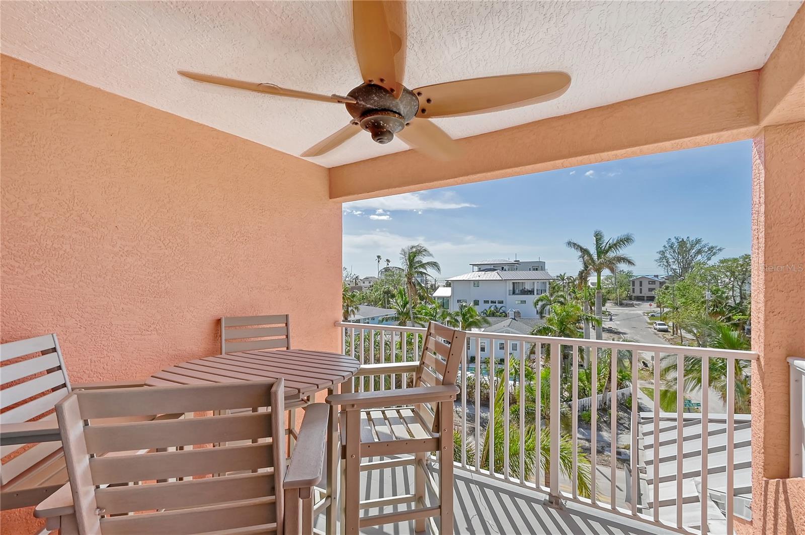 GRAND SIESTA 1 - Residential