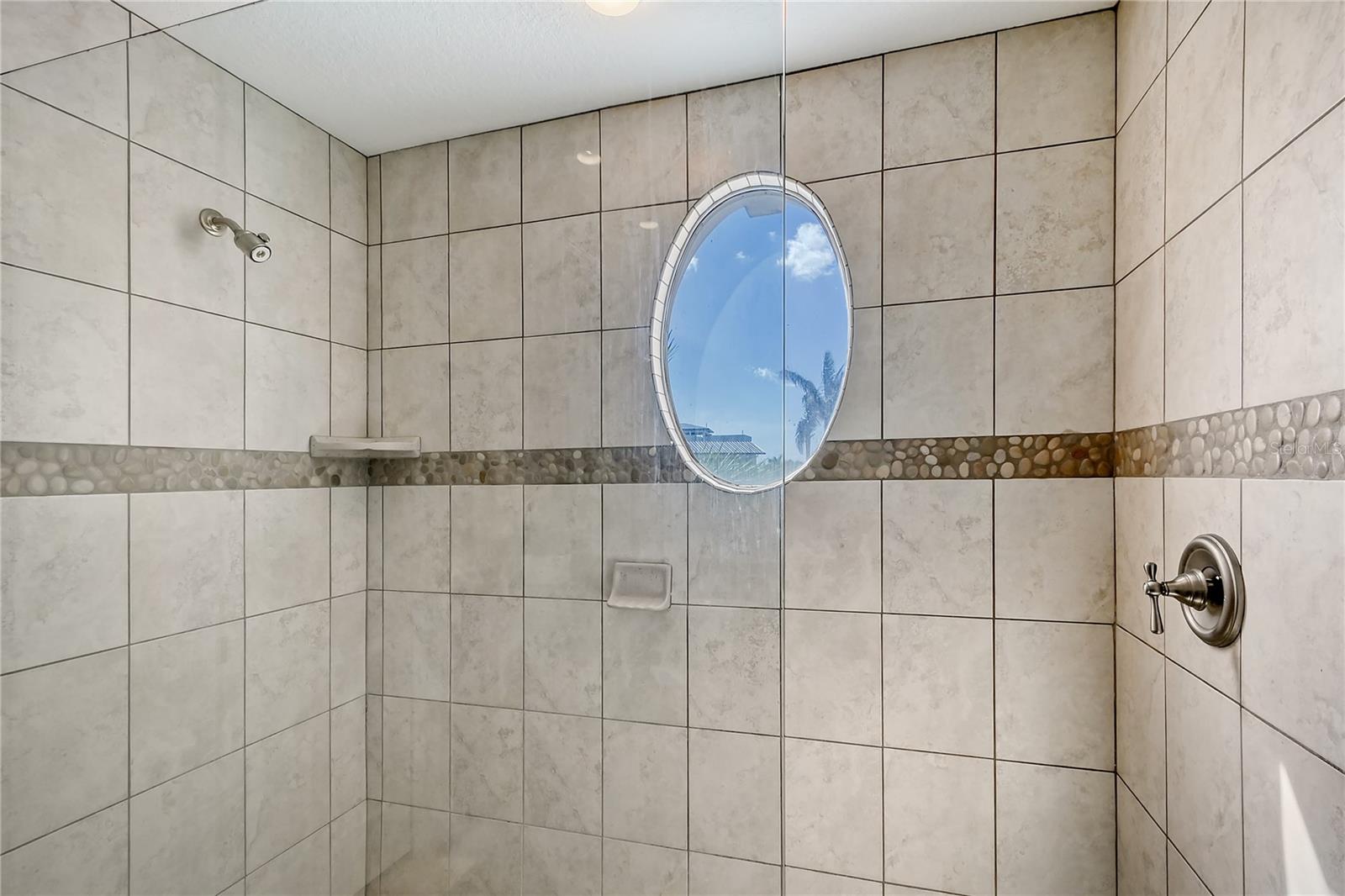 GRAND SIESTA 1 - Residential