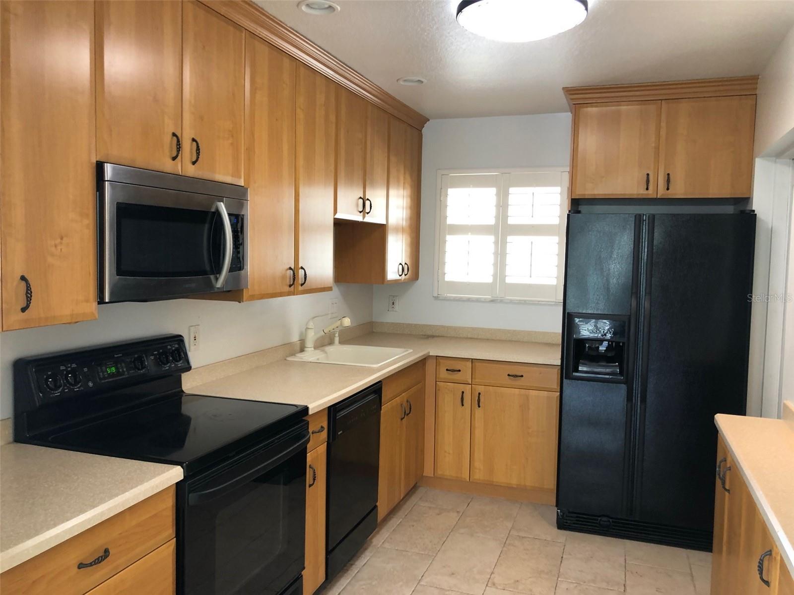 ST REGIS - Residential Lease