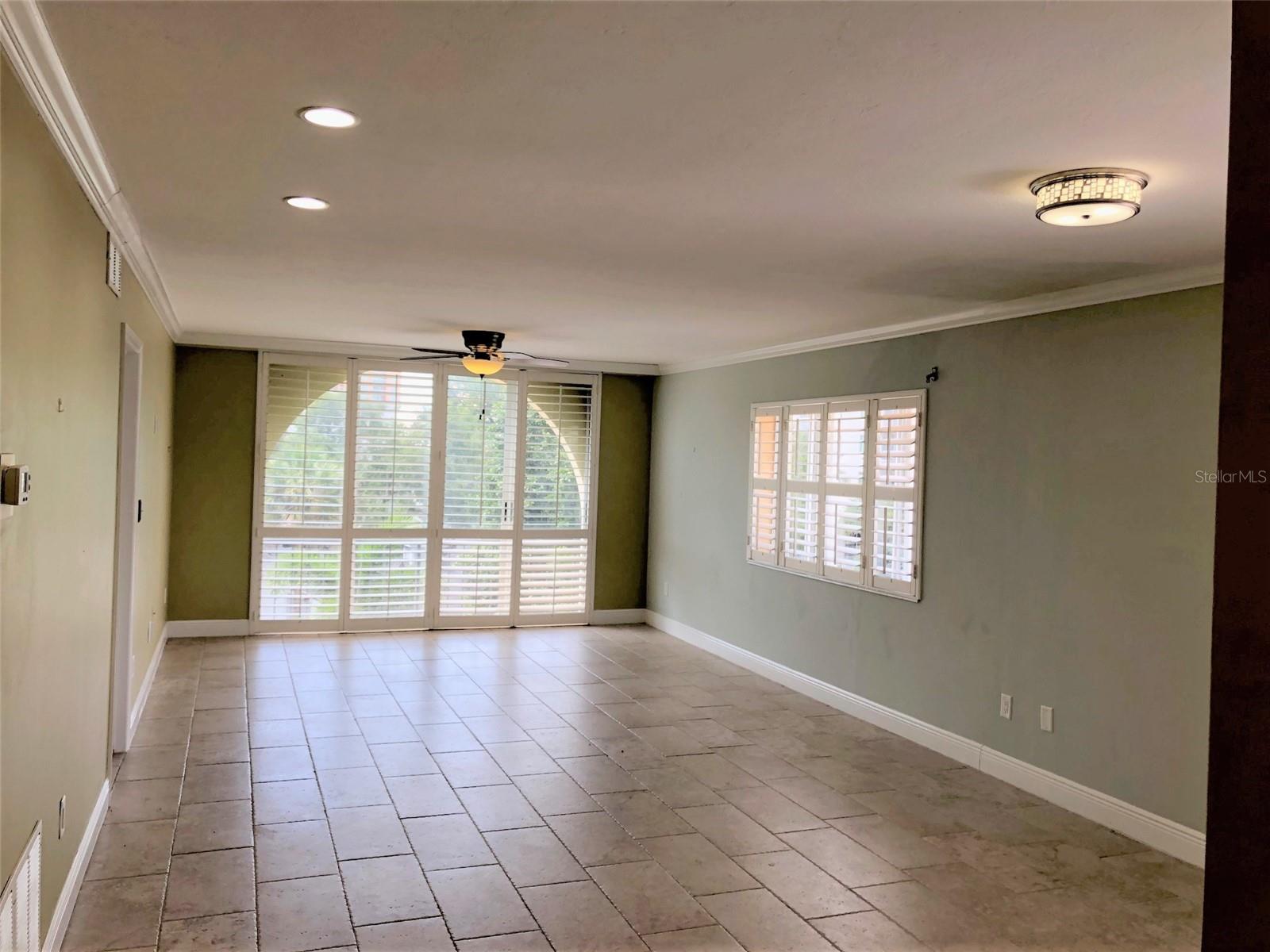 ST REGIS - Residential Lease