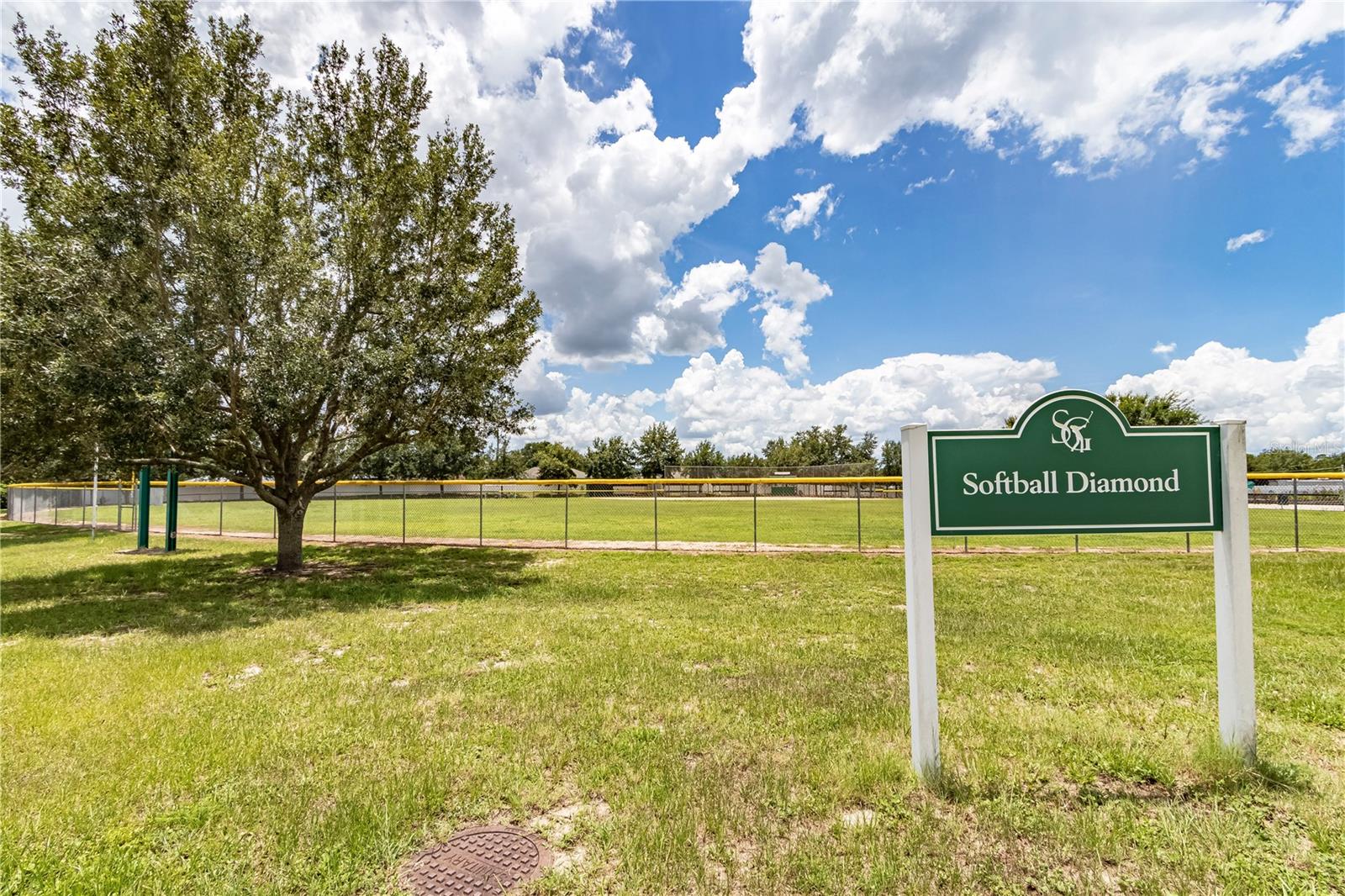 SUMMERGLEN - Residential