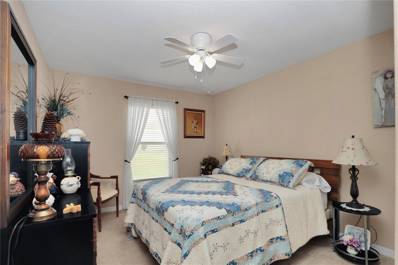 SUMMERGLEN - Residential