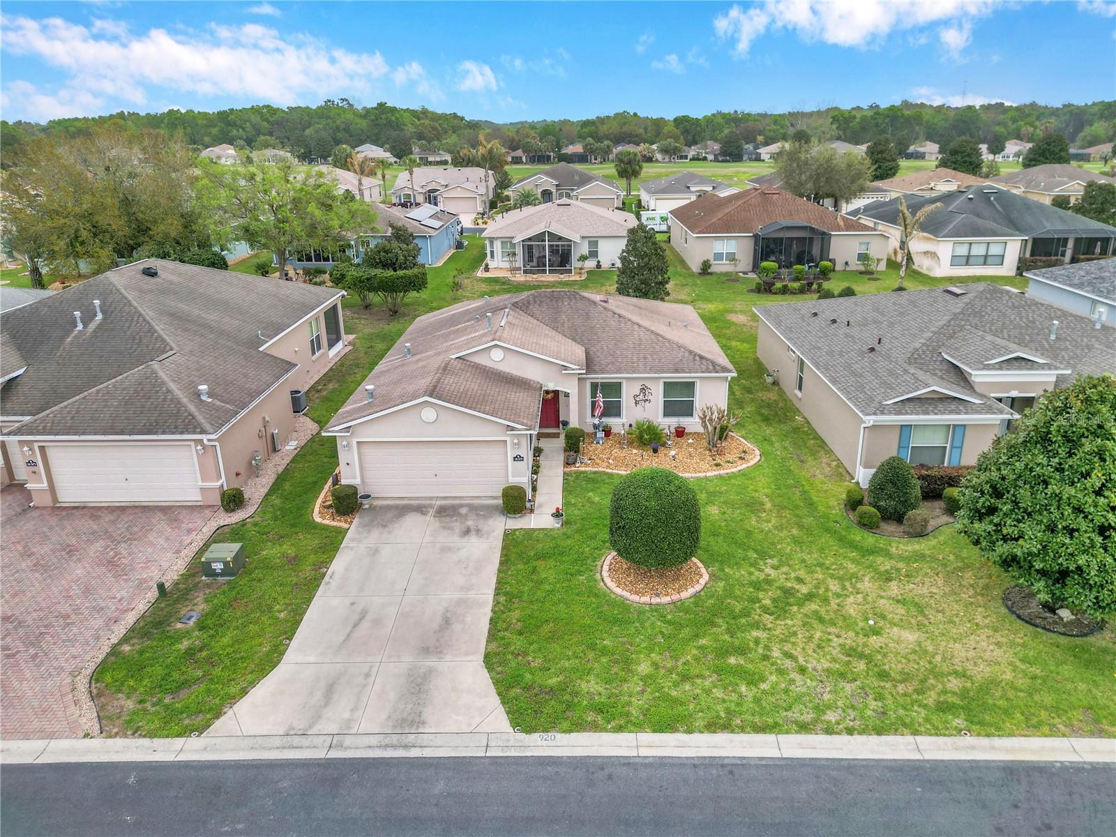 SUMMERGLEN - Residential