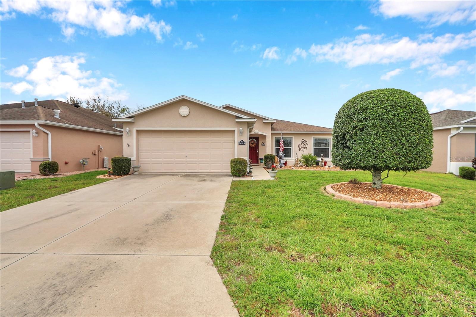 SUMMERGLEN - Residential