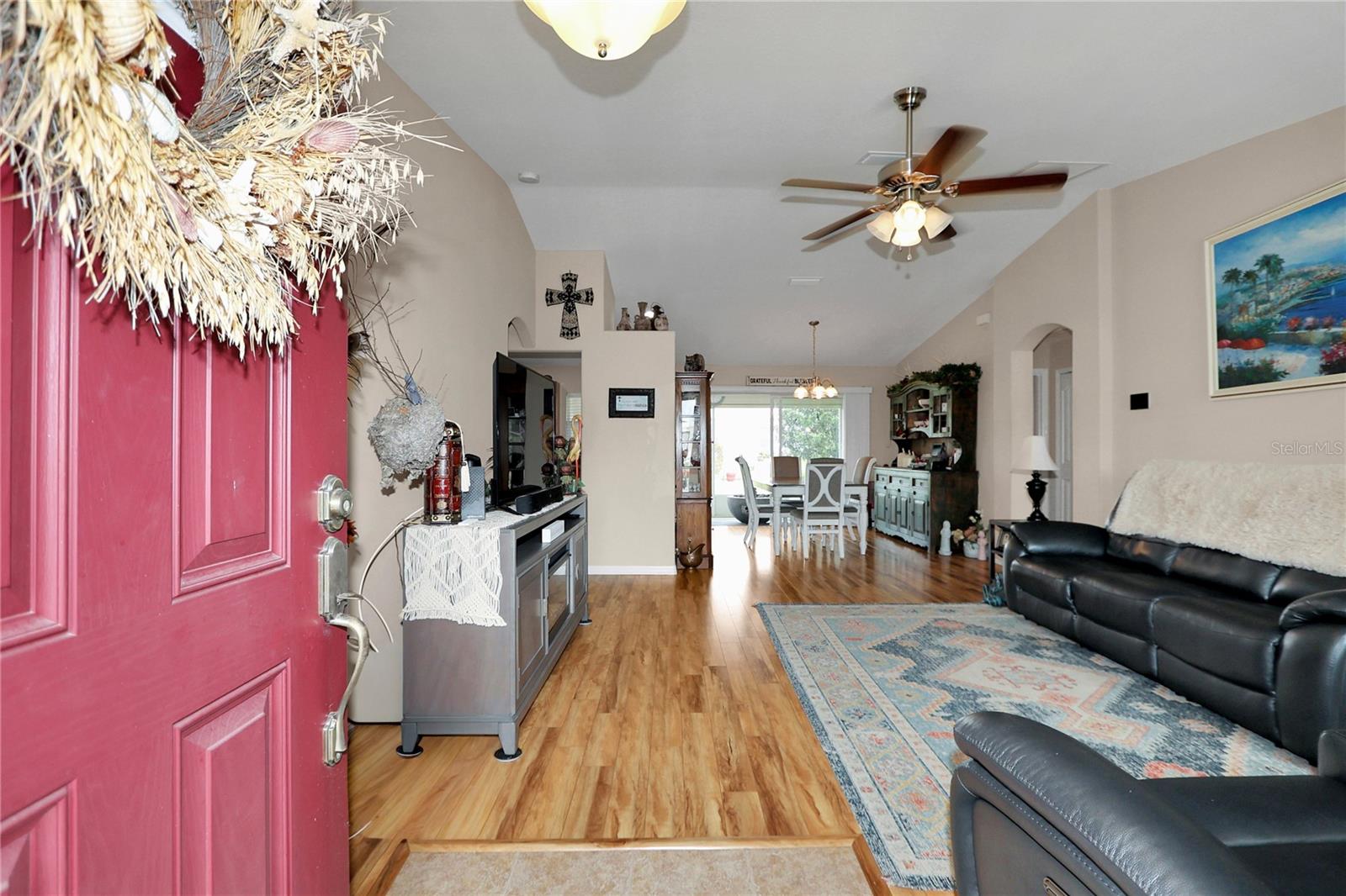 SUMMERGLEN - Residential