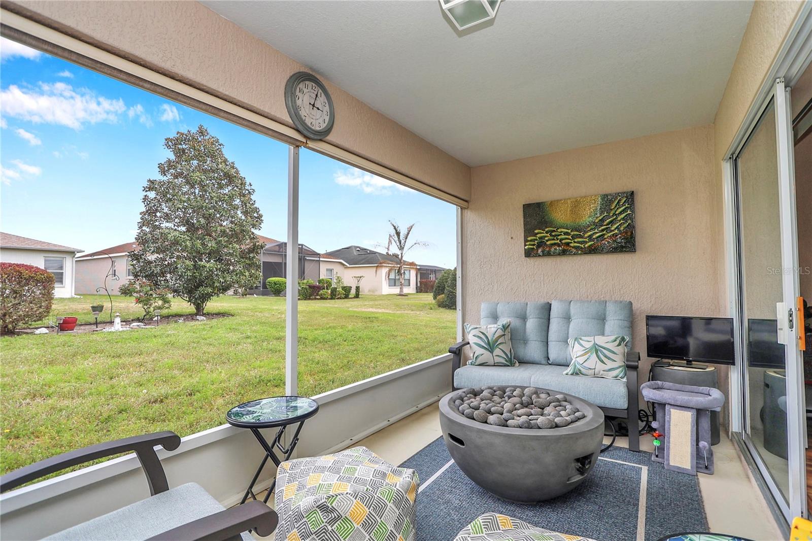 SUMMERGLEN - Residential