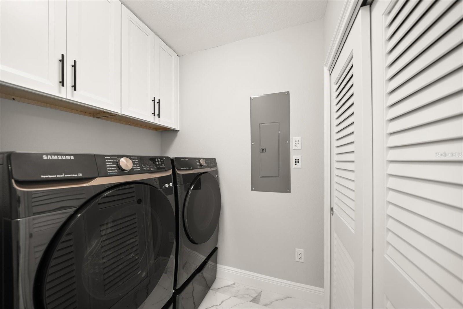 LA BRISA DEL MAR CONDO - Residential