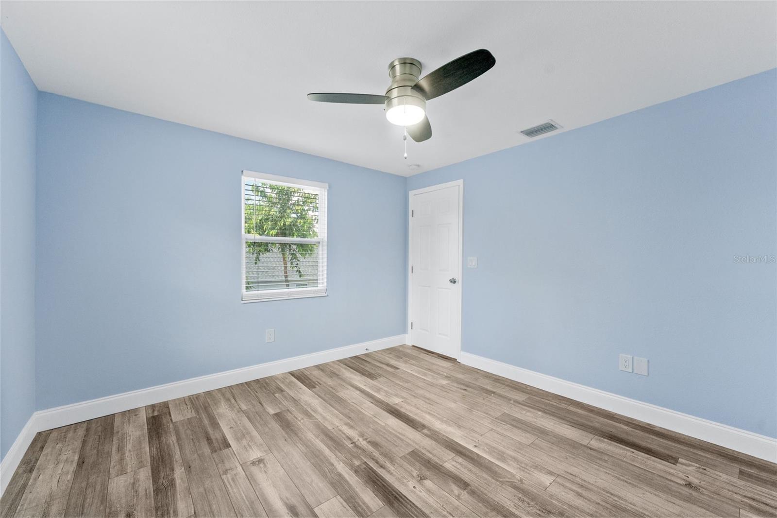 PINE GROVE - Residential