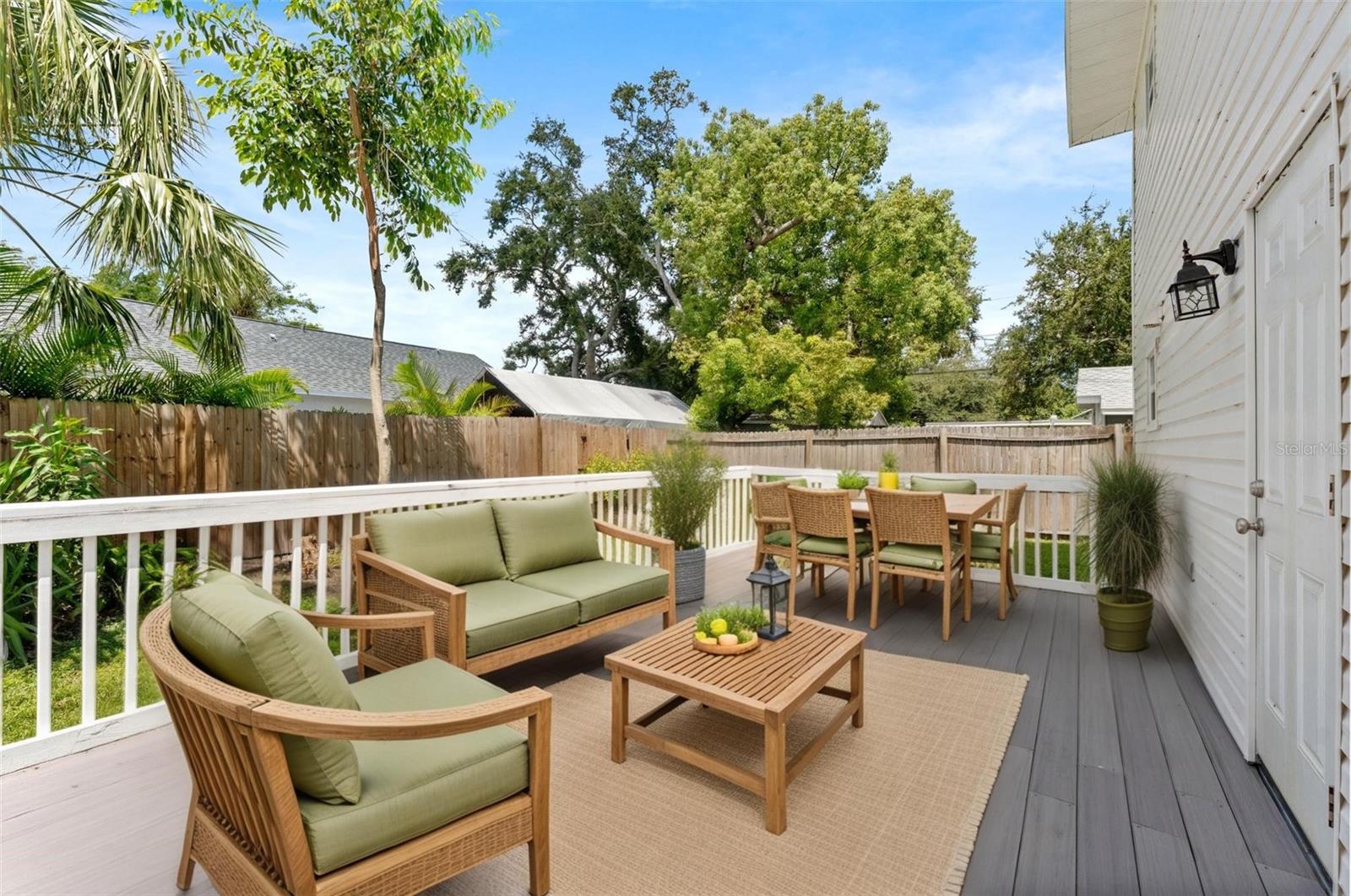 PINE GROVE - Residential