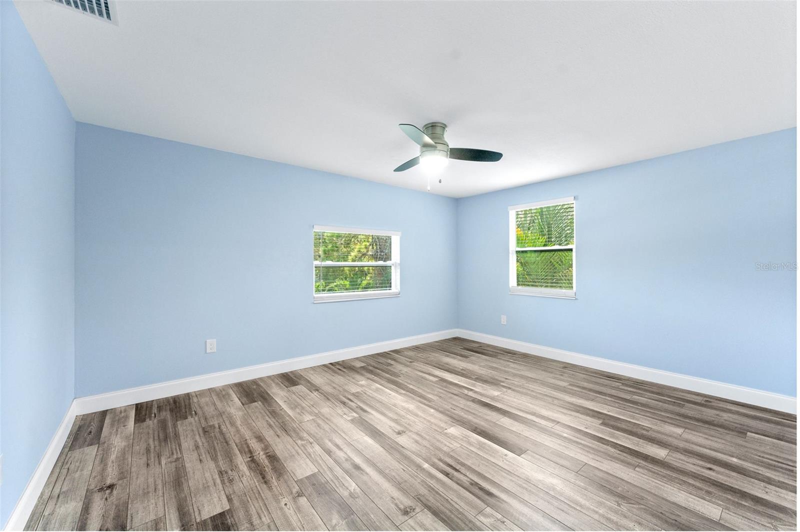 PINE GROVE - Residential